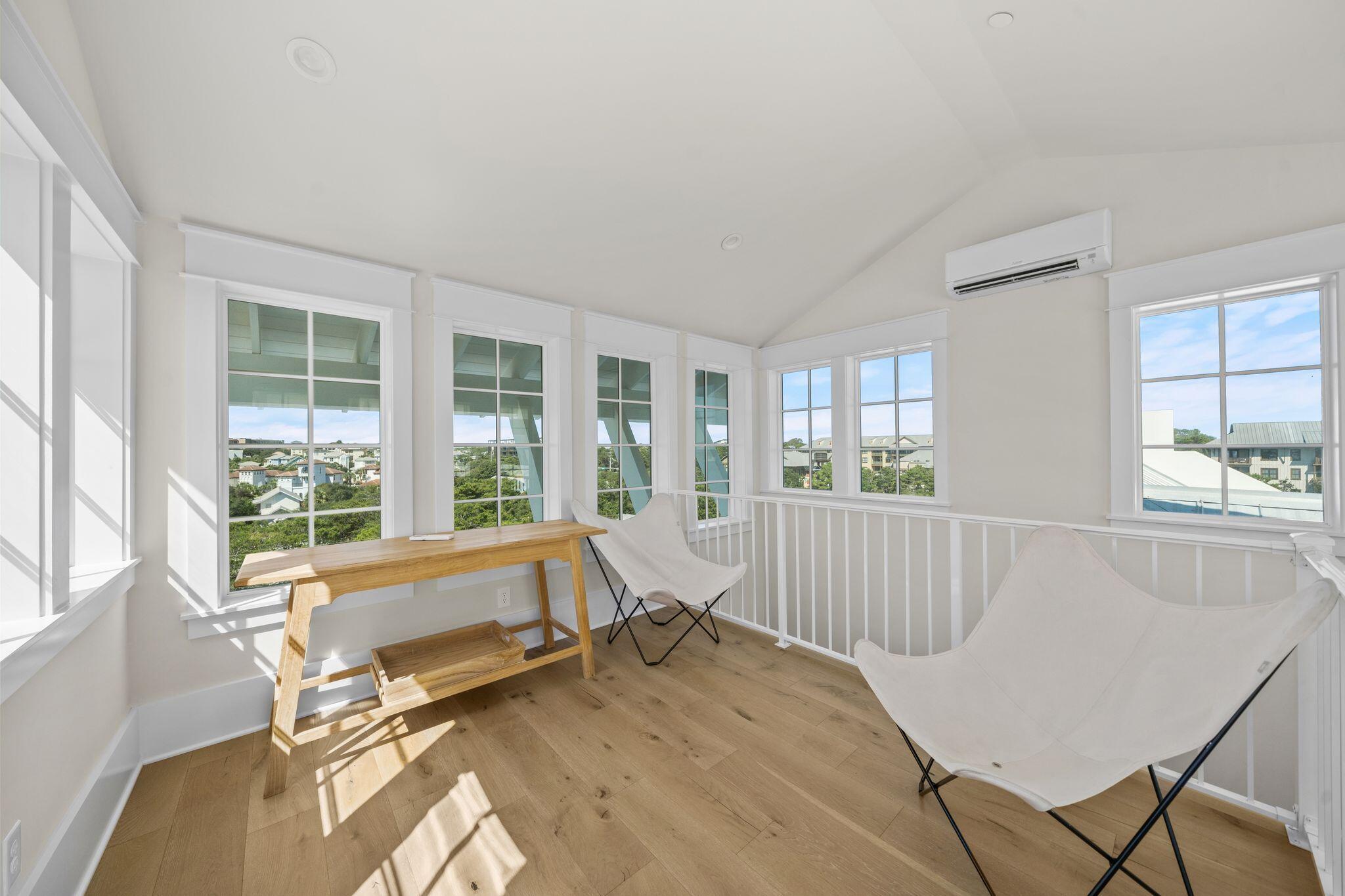 BLUE MOUNTAIN BEACH - Residential