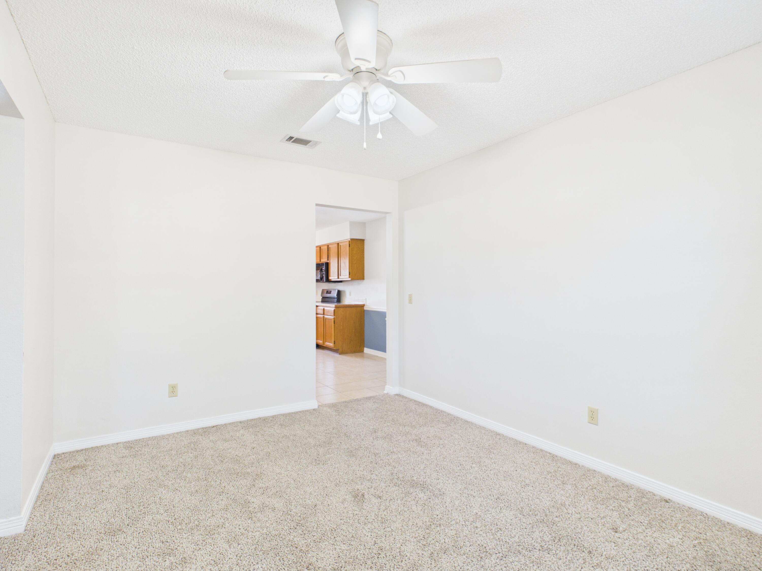 TWIN OAKS - Residential