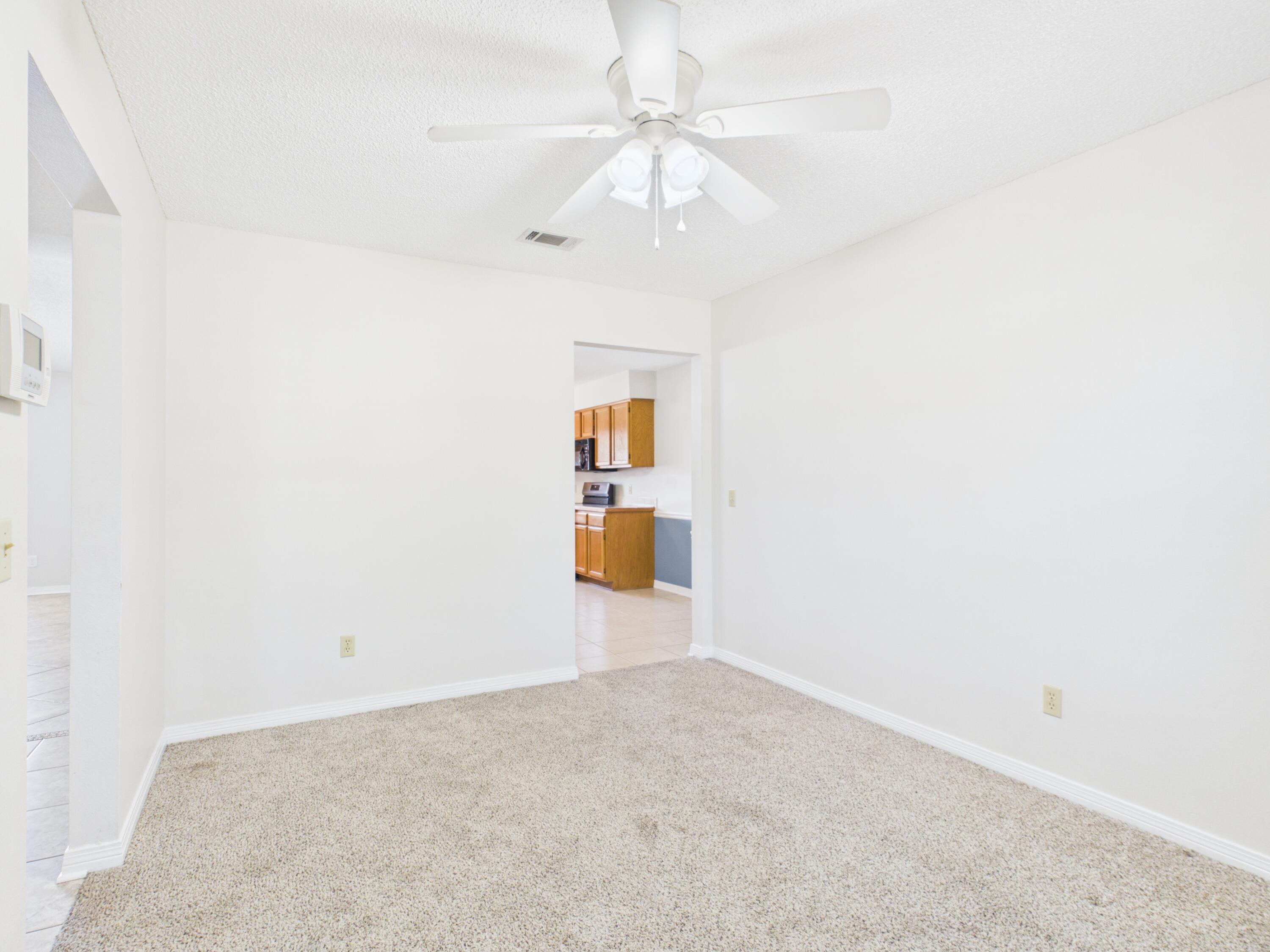 TWIN OAKS - Residential