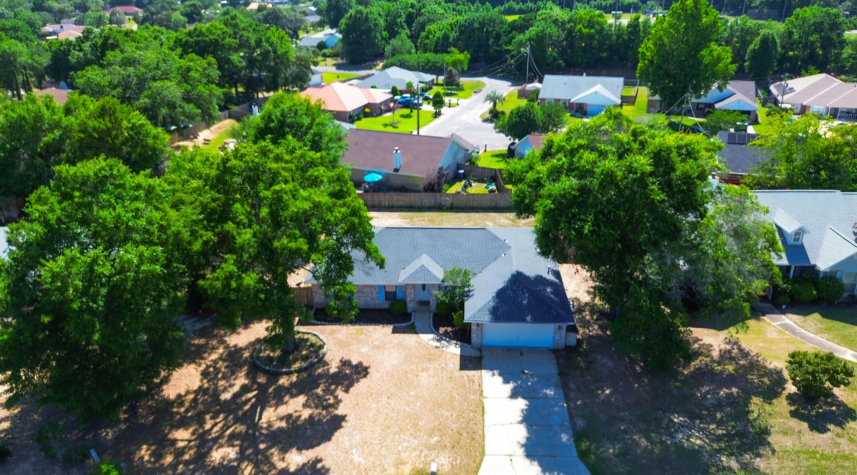TWIN OAKS - Residential