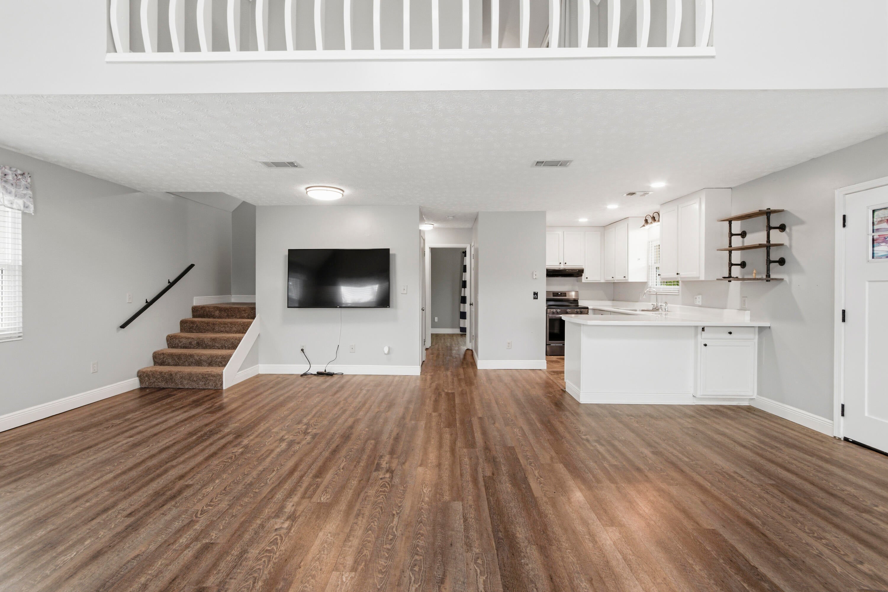 NO RECORDED SUBDIVISION - Residential
