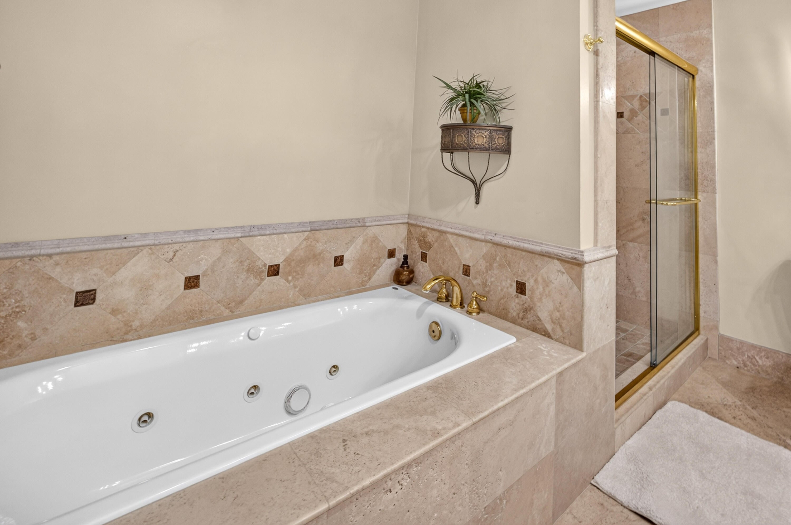 SOUTHWINDS I - Residential