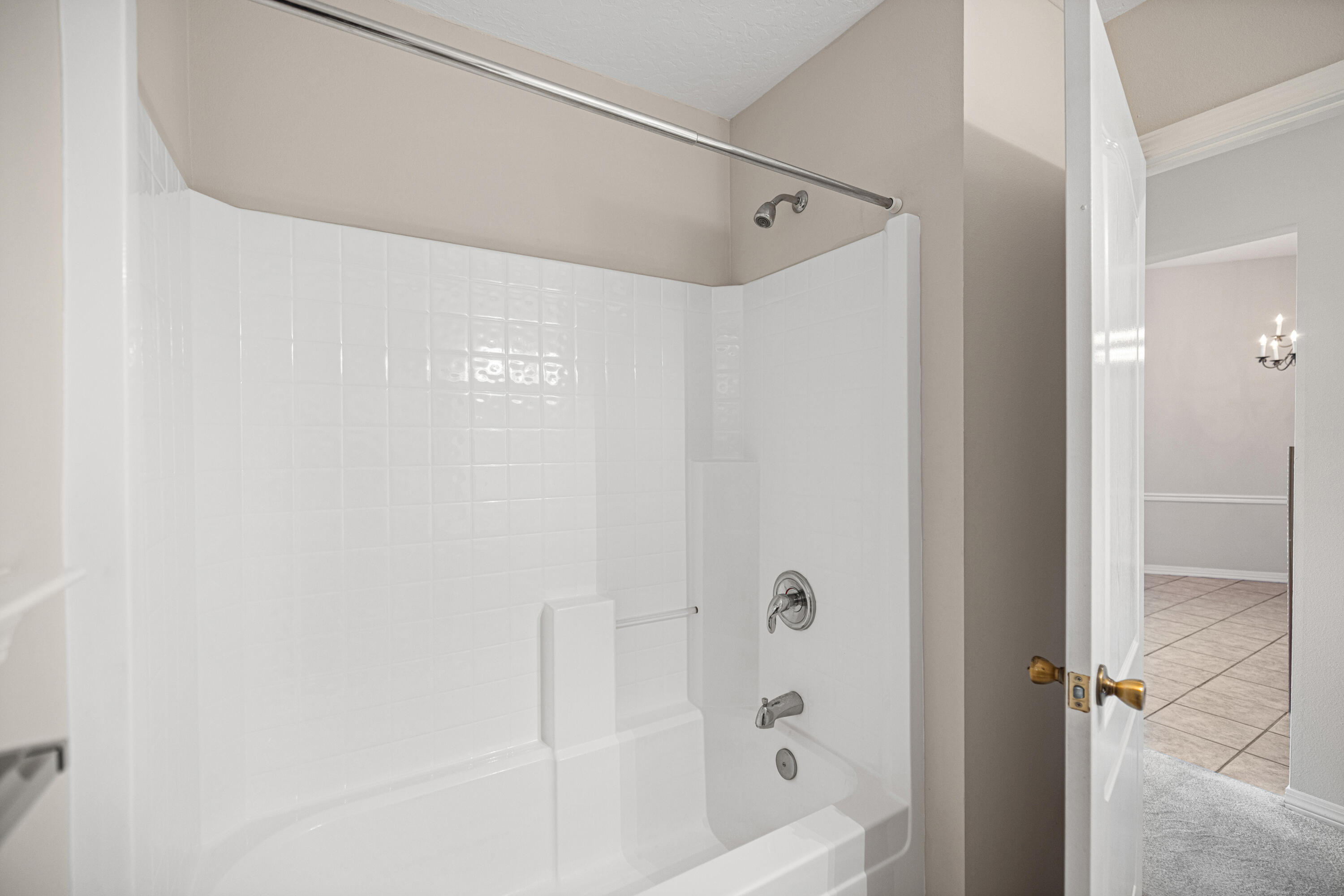 NORTH RIDGE CREEK S/D 1ST ADDN - Residential
