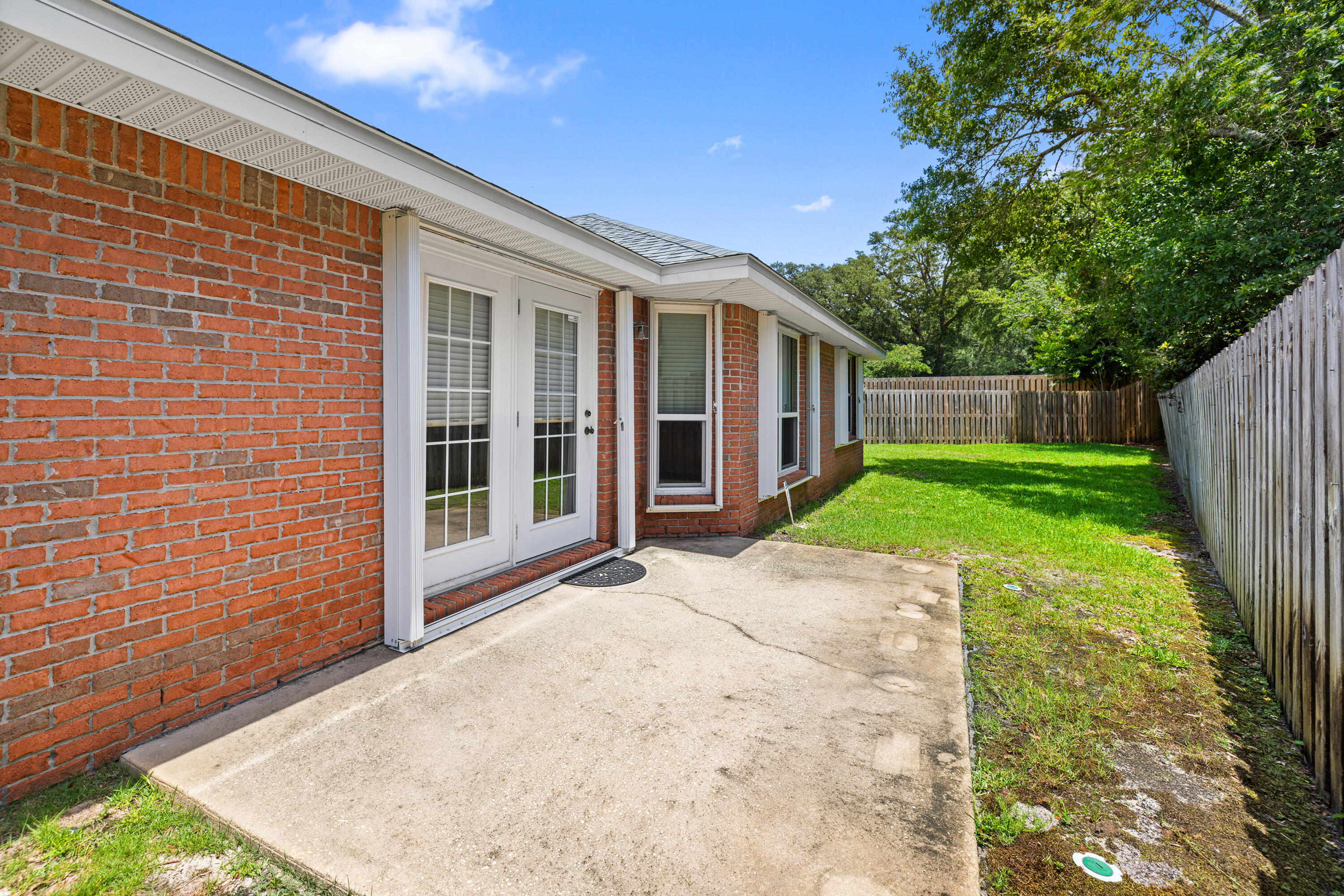 NORTH RIDGE CREEK S/D 1ST ADDN - Residential
