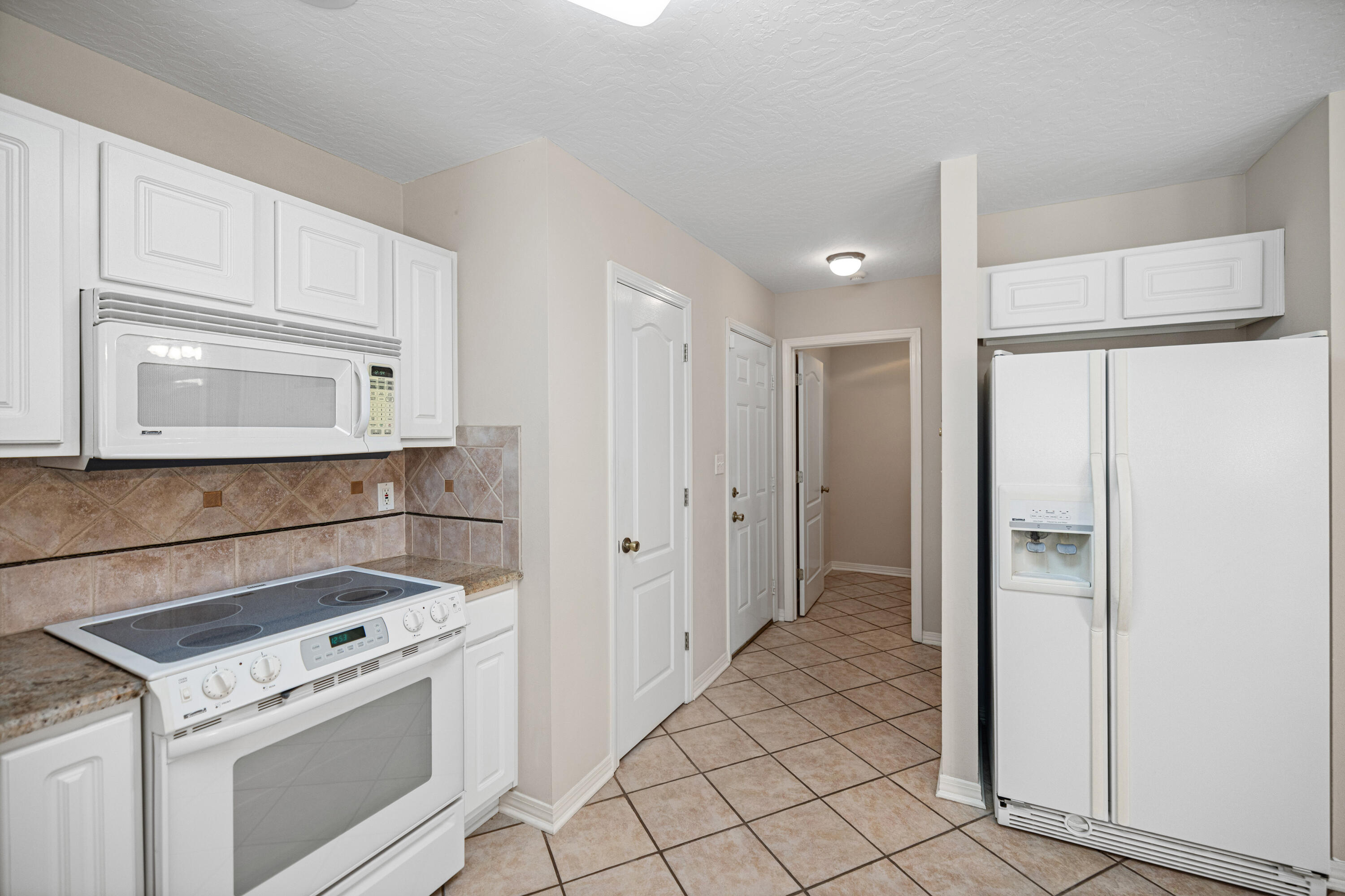 NORTH RIDGE CREEK S/D 1ST ADDN - Residential