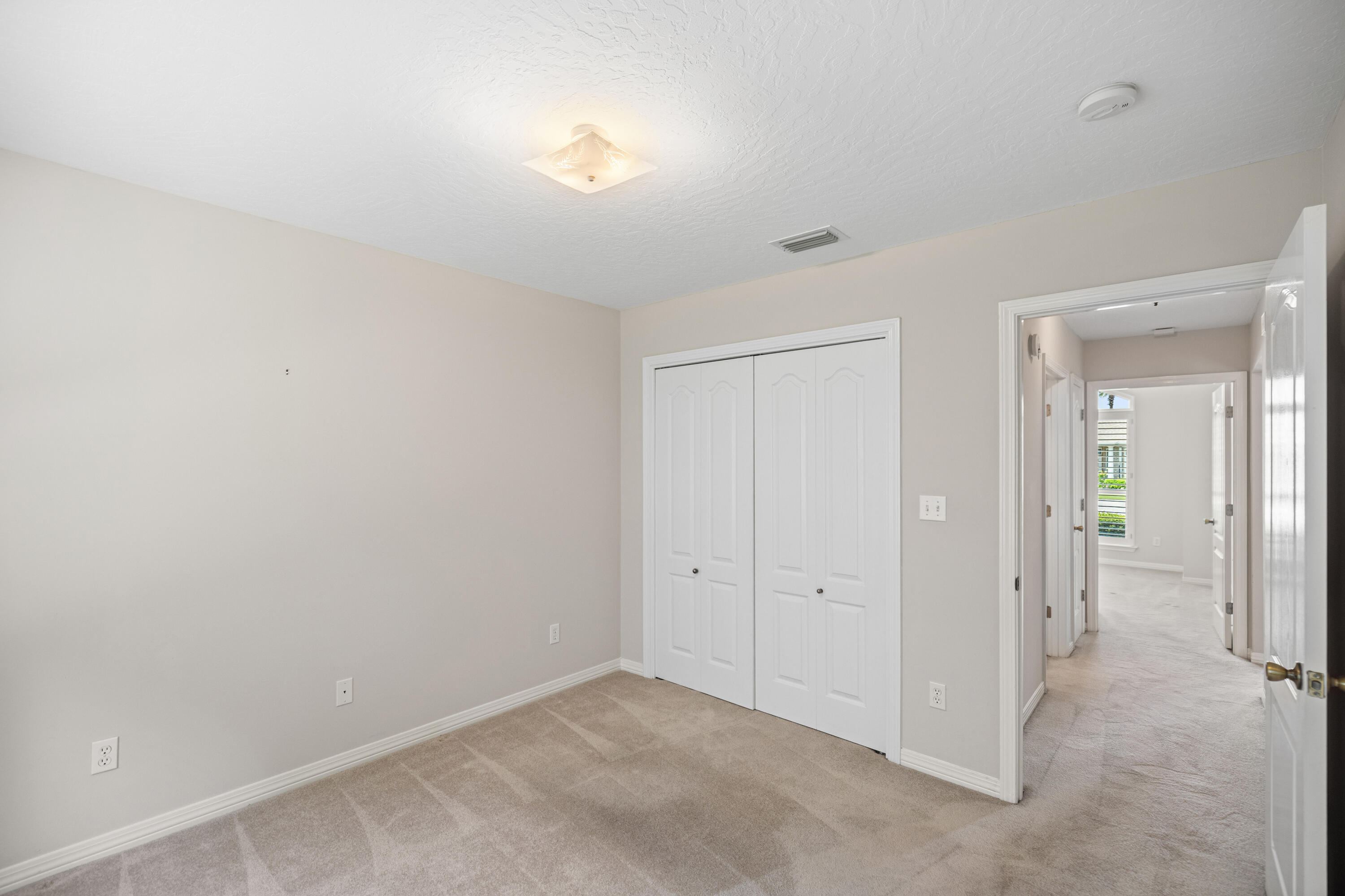 NORTH RIDGE CREEK S/D 1ST ADDN - Residential