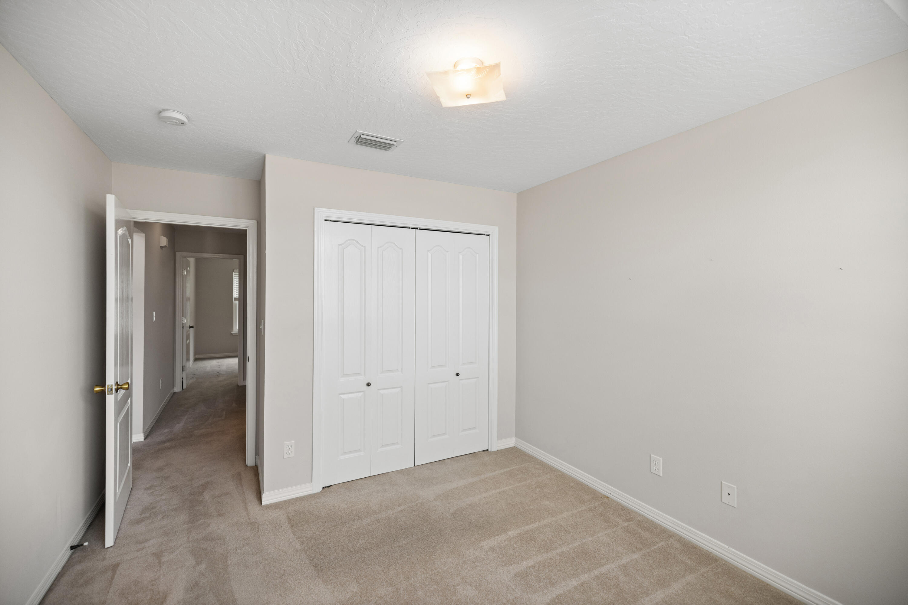 NORTH RIDGE CREEK S/D 1ST ADDN - Residential