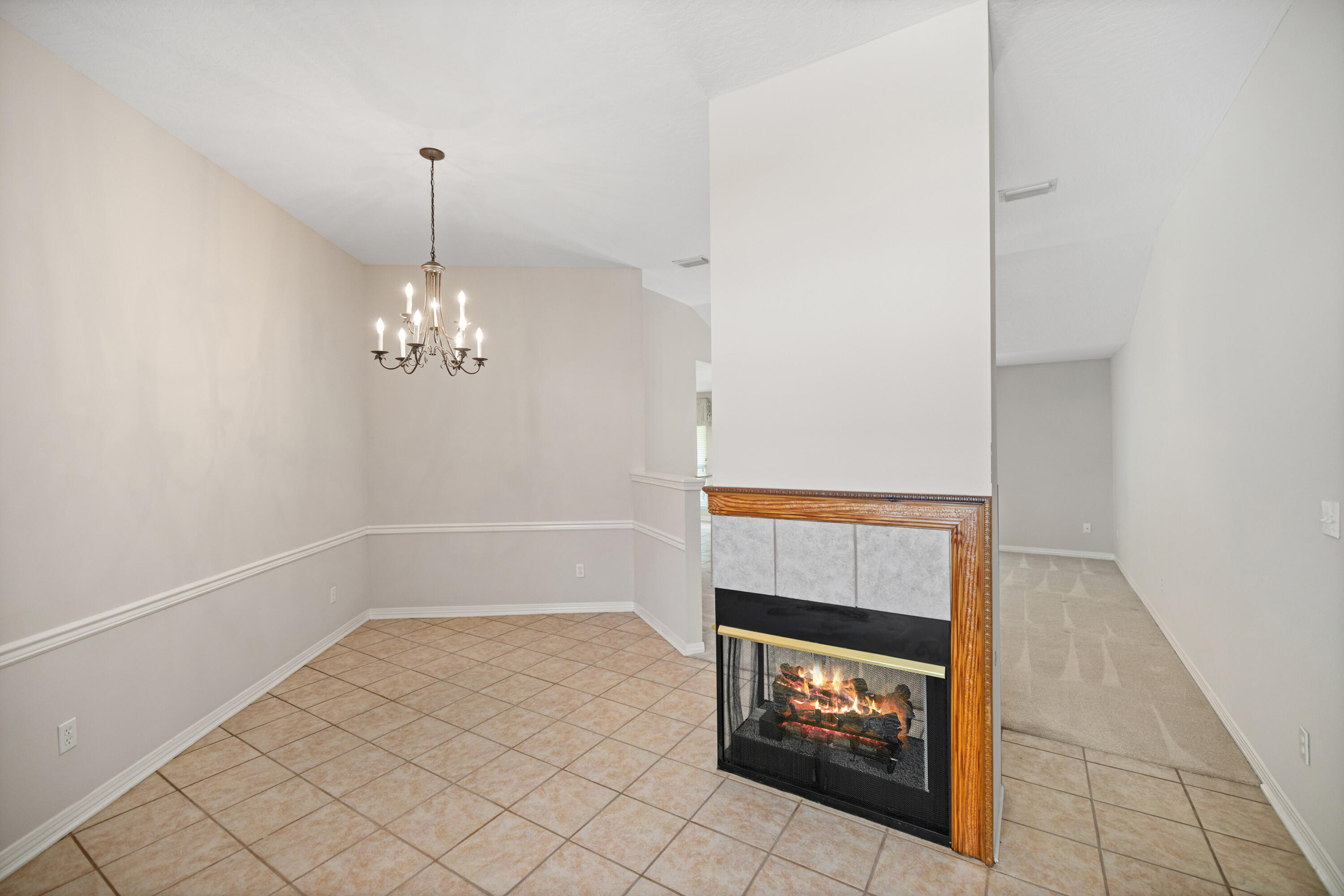 NORTH RIDGE CREEK S/D 1ST ADDN - Residential