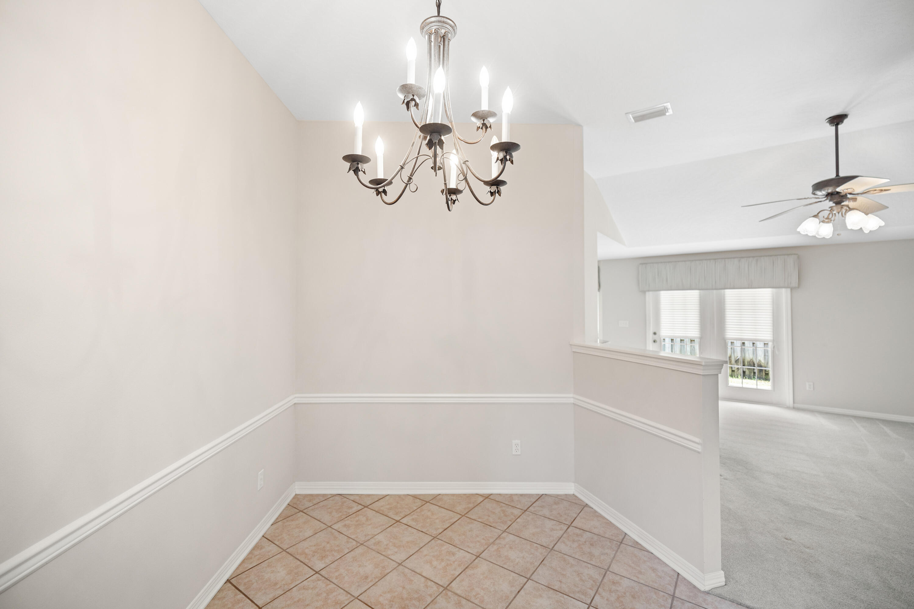 NORTH RIDGE CREEK S/D 1ST ADDN - Residential