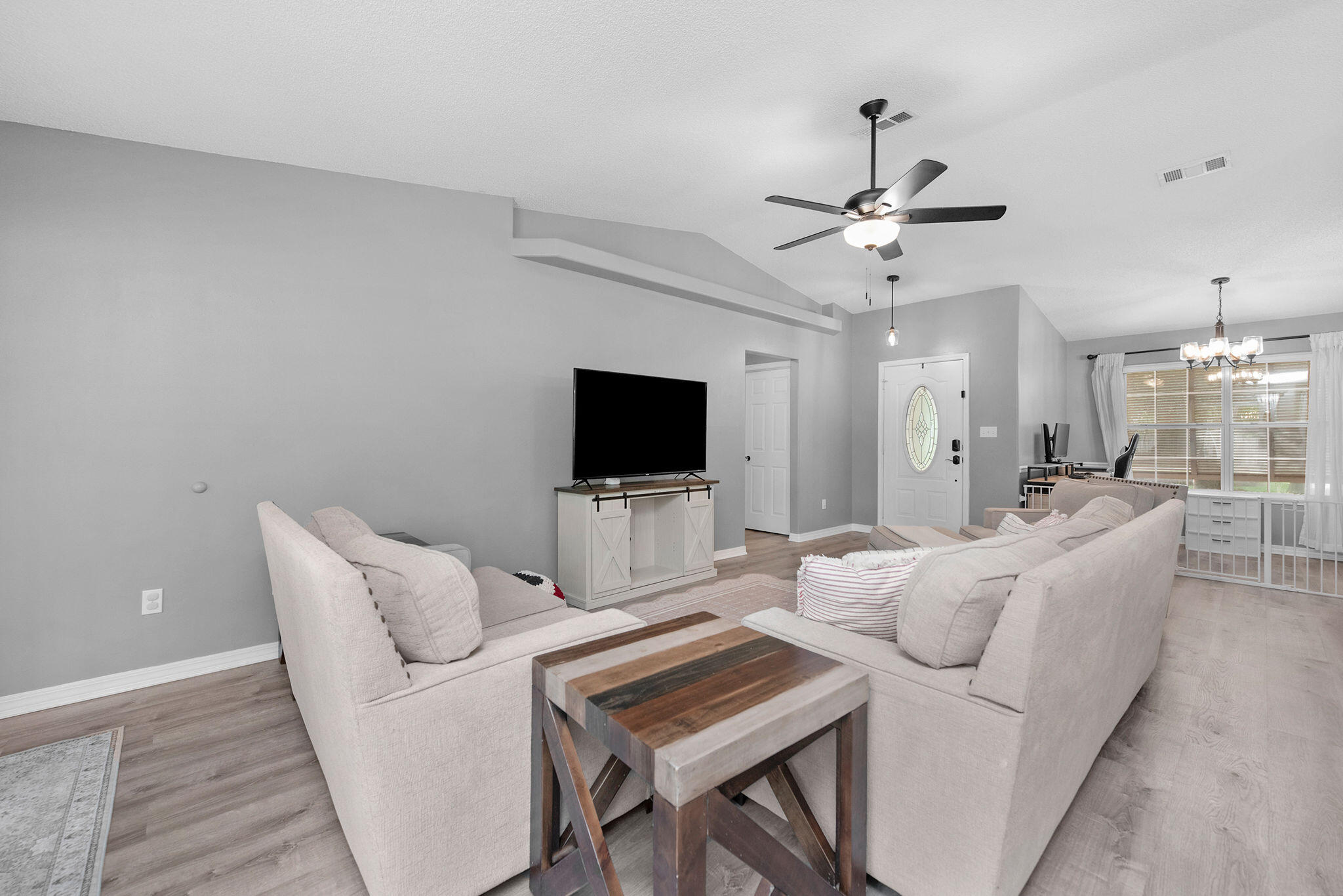 HOLLEY BY THE SEA - Residential