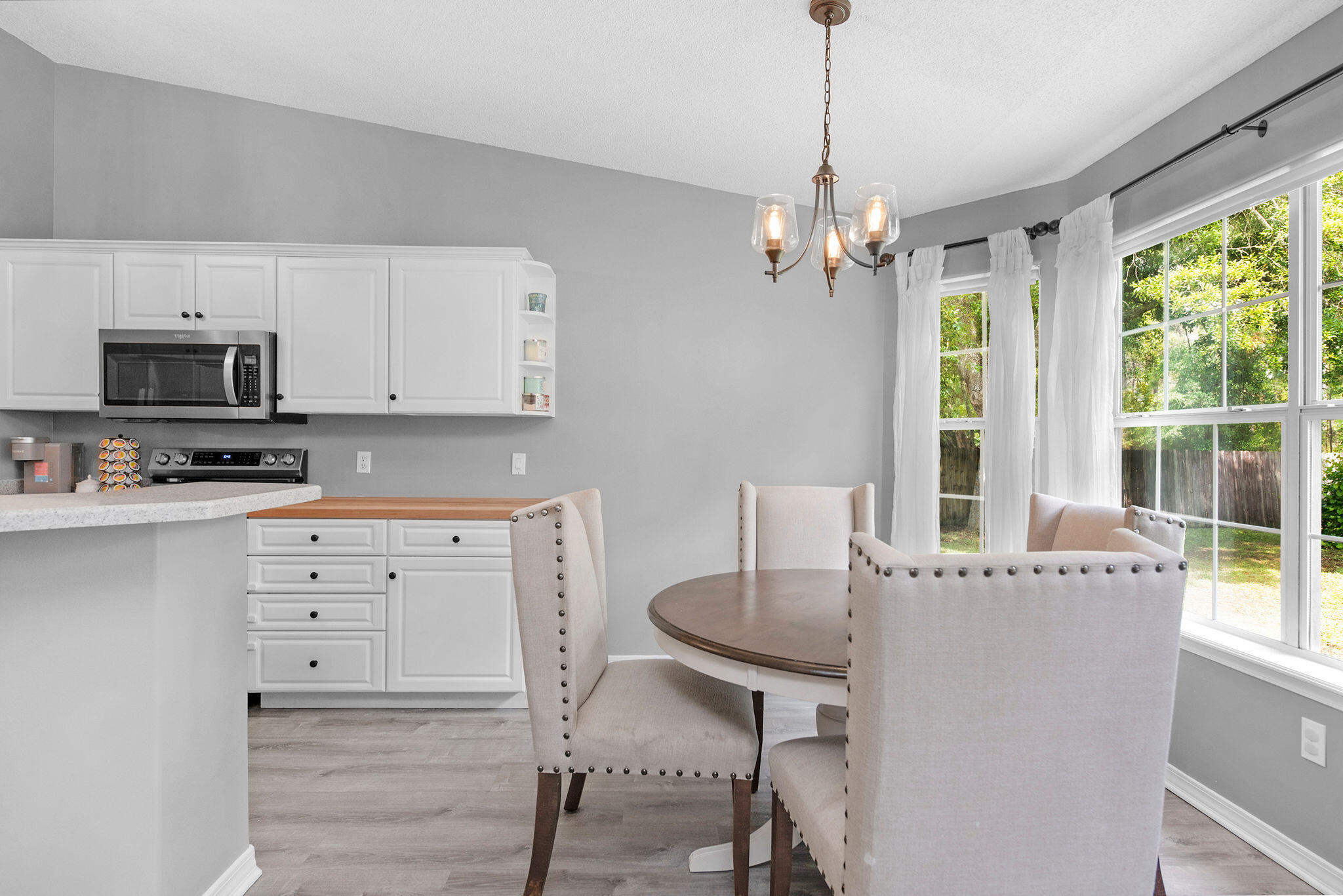 HOLLEY BY THE SEA - Residential