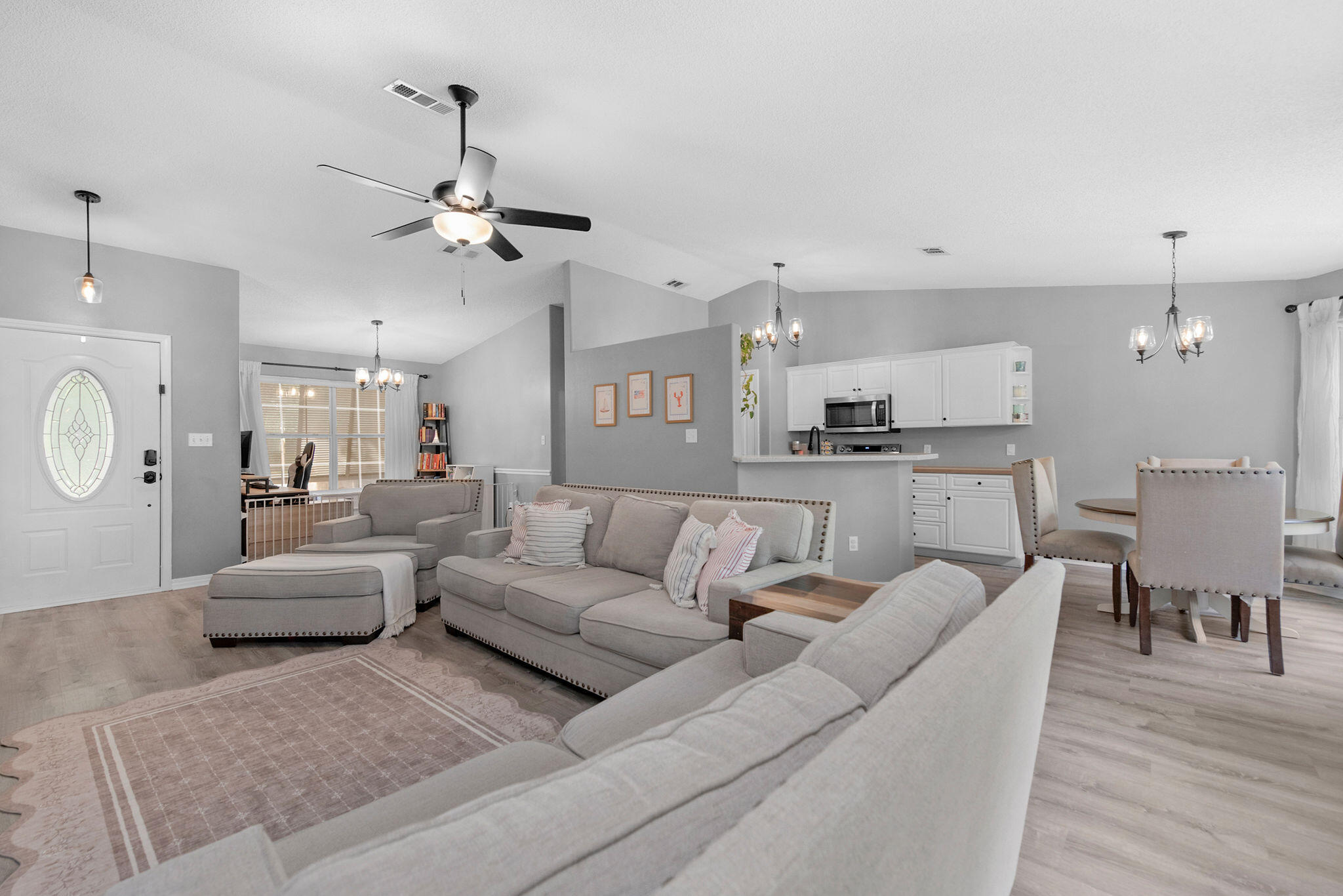 HOLLEY BY THE SEA - Residential