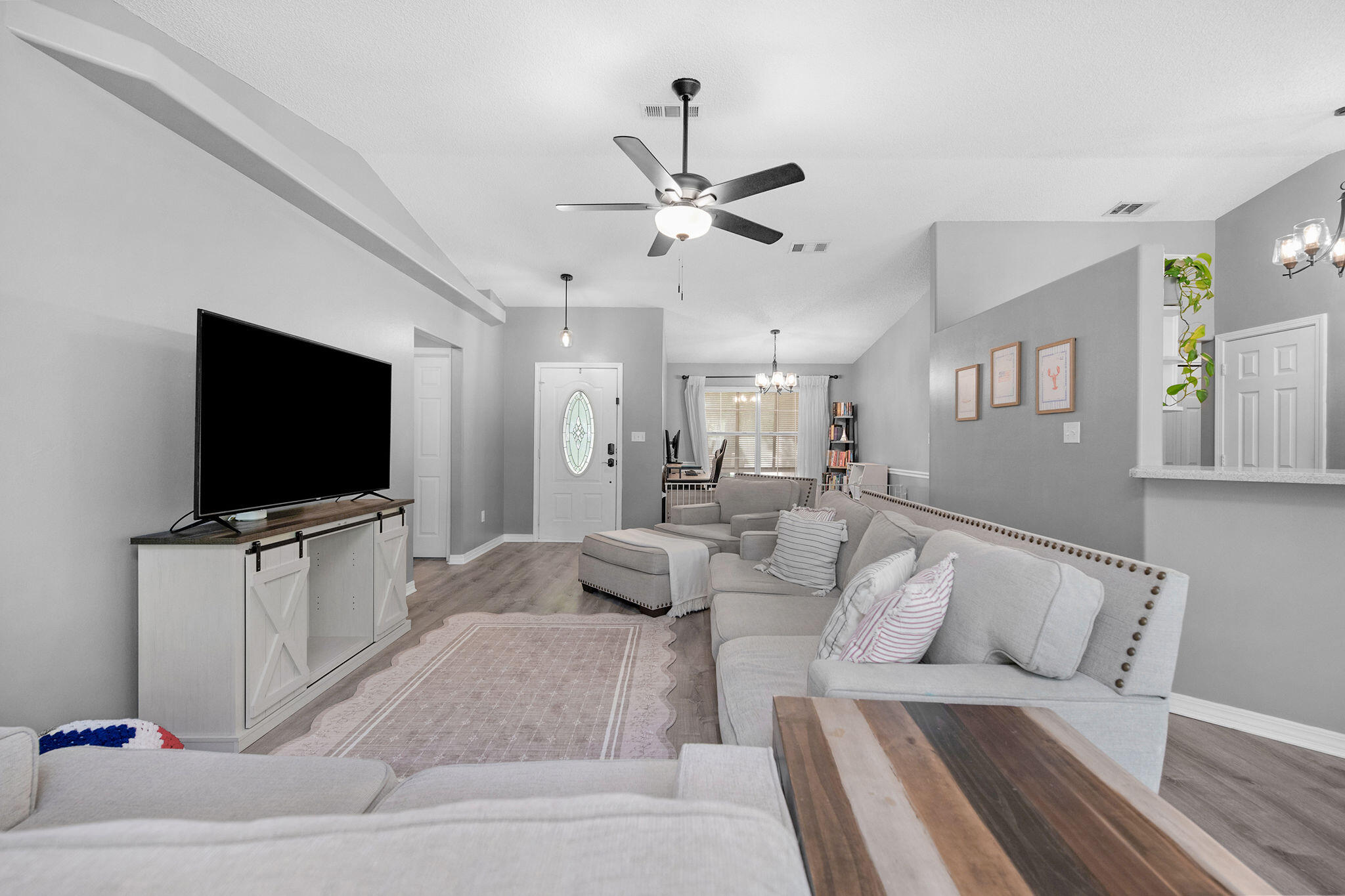 HOLLEY BY THE SEA - Residential
