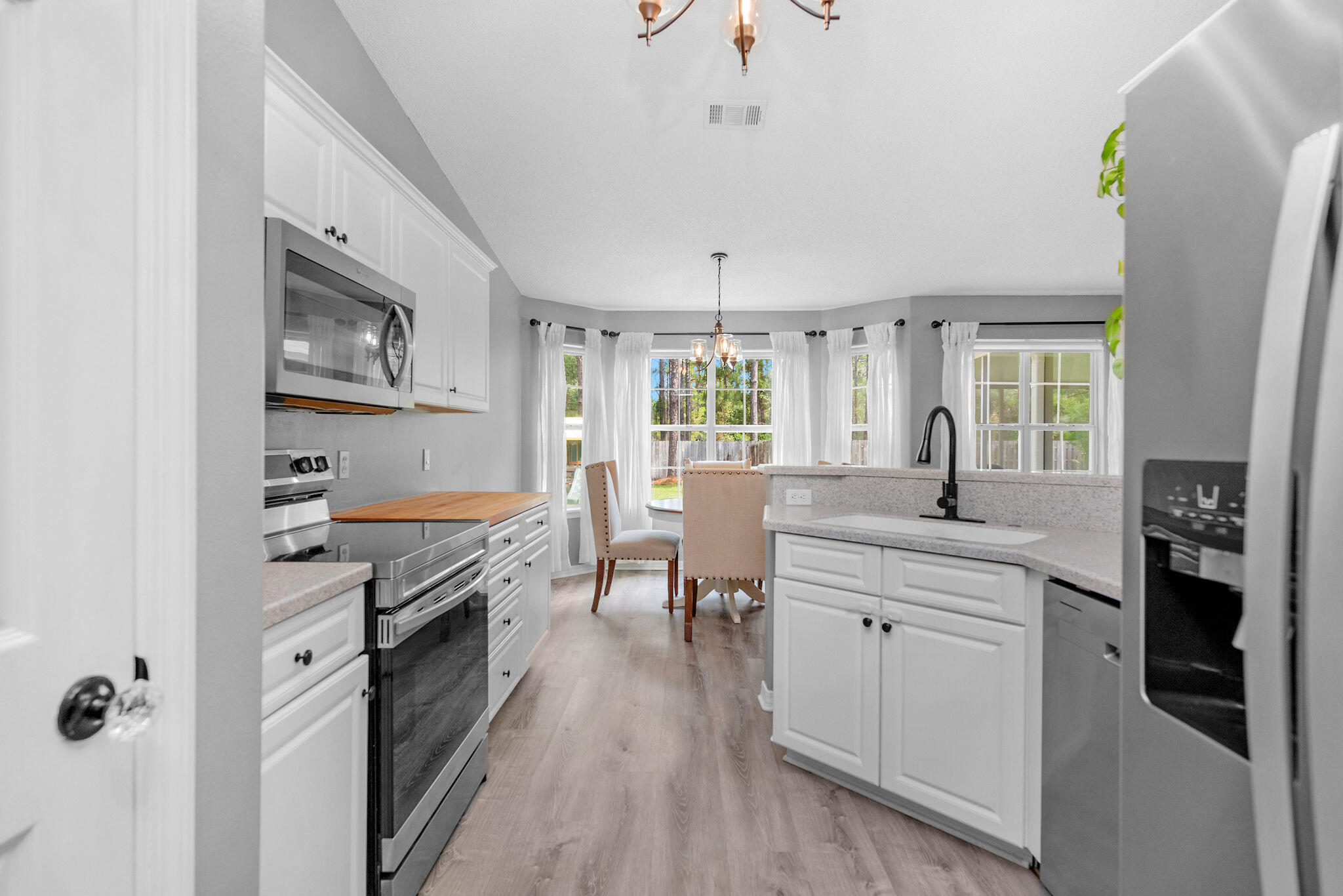 HOLLEY BY THE SEA - Residential