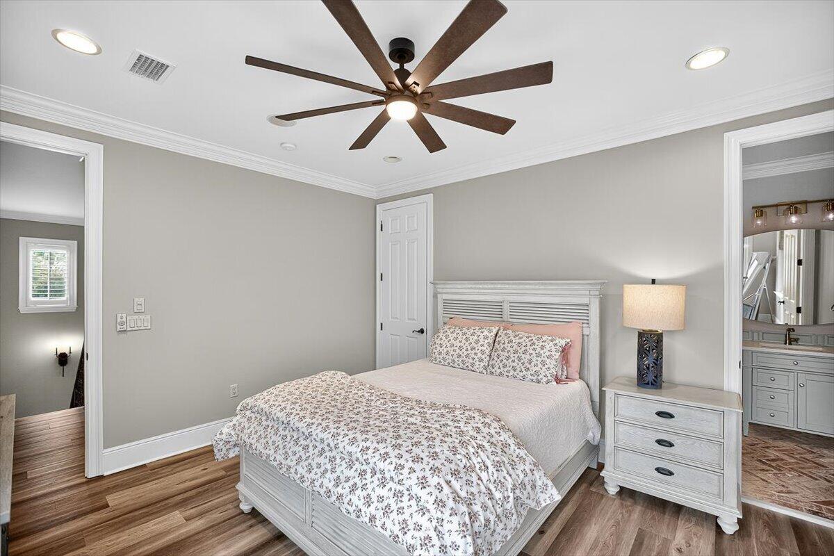 BURNT PINE - Residential Lease