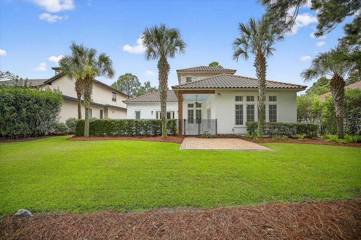 BURNT PINE - Residential Lease