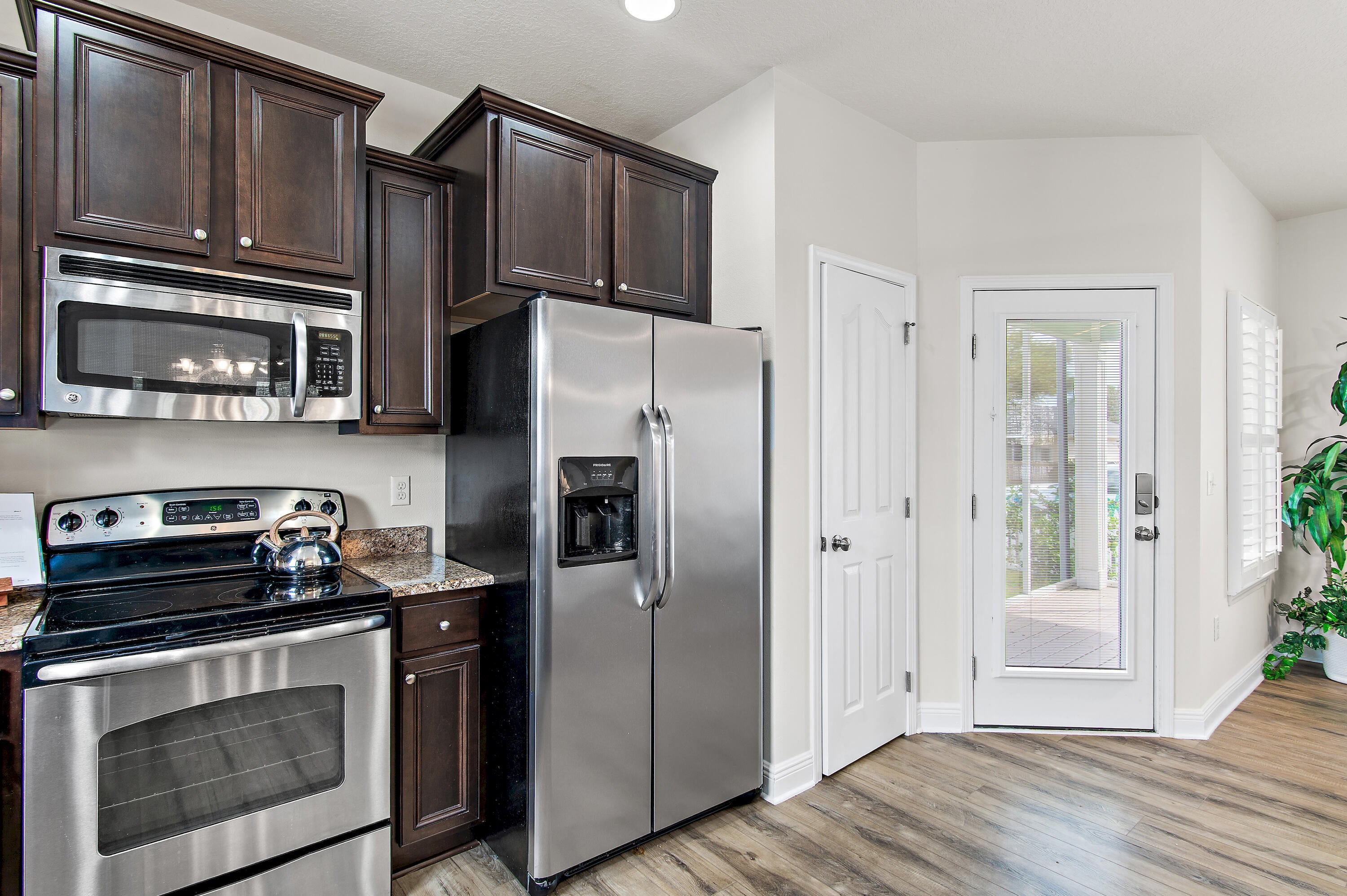 SANTA ROSA GOLF VILLAS - Residential