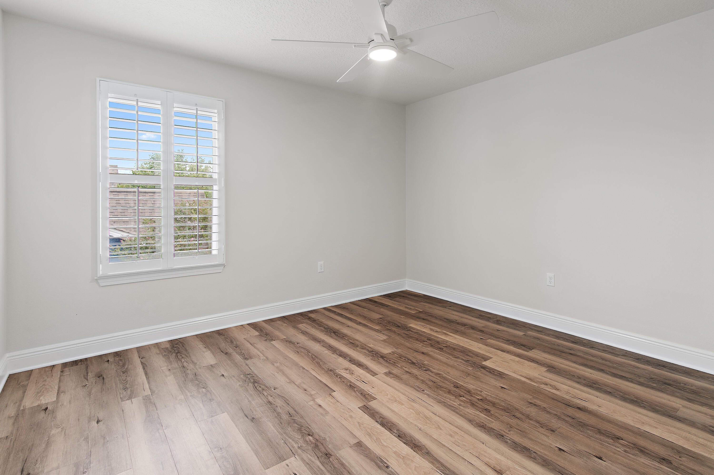 SANTA ROSA GOLF VILLAS - Residential