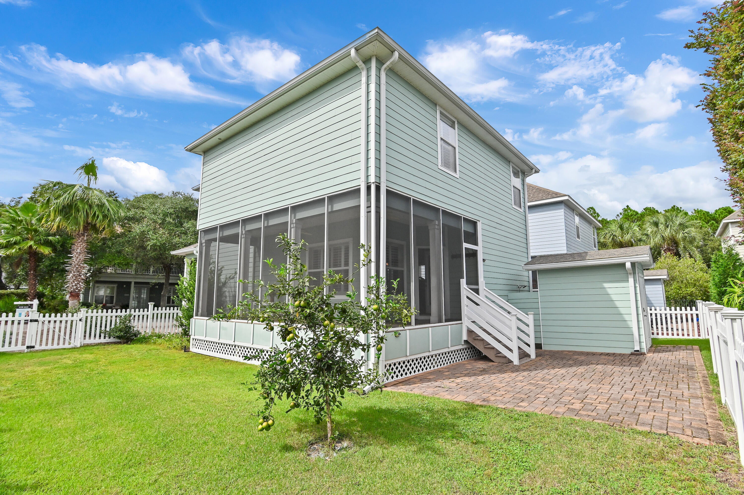 SANTA ROSA GOLF VILLAS - Residential