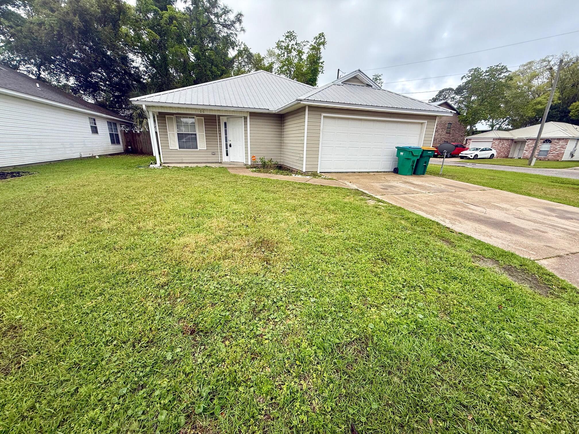 SWEETBRIAR STATION S/D - Residential Lease