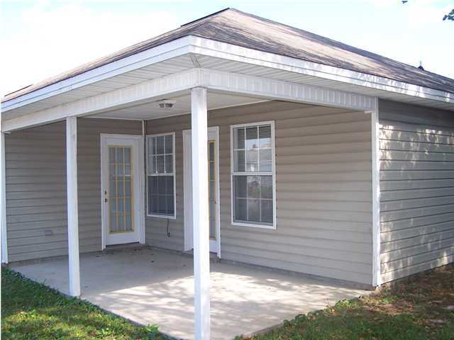 SWEETBRIAR STATION S/D - Residential Lease