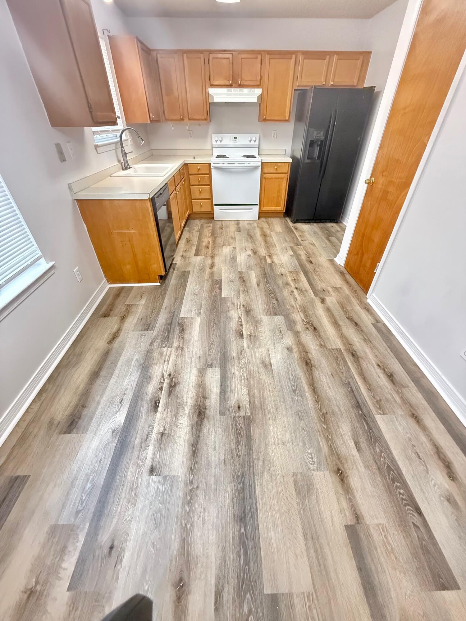 SWEETBRIAR STATION S/D - Residential Lease