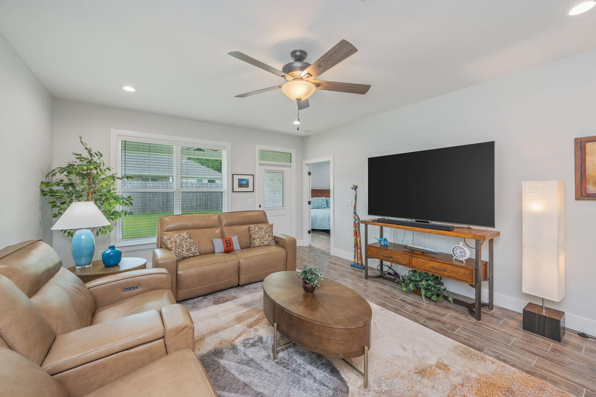 WATKINS POINTE LOT 3 - Residential