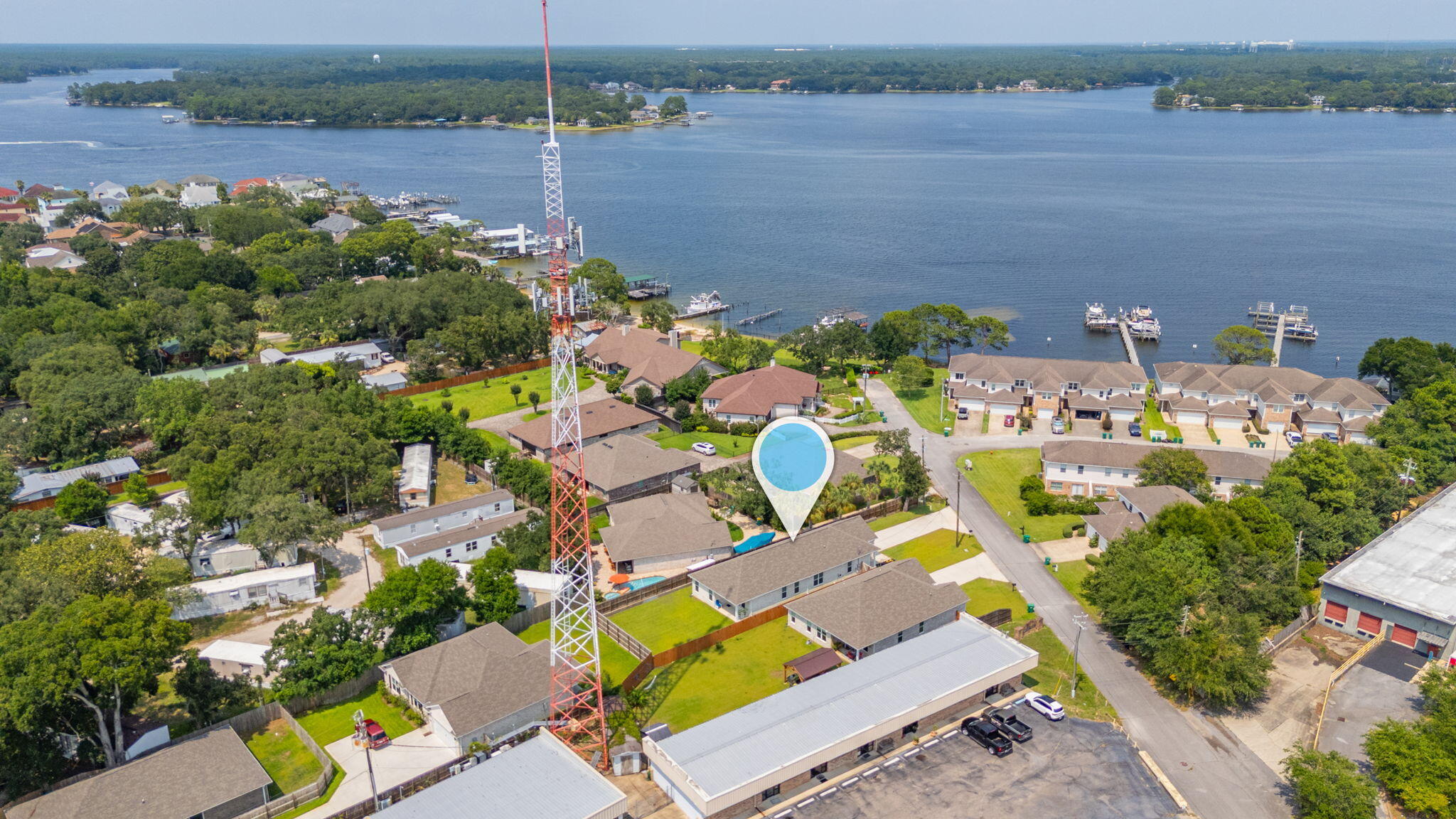 WATKINS POINTE LOT 3 - Residential