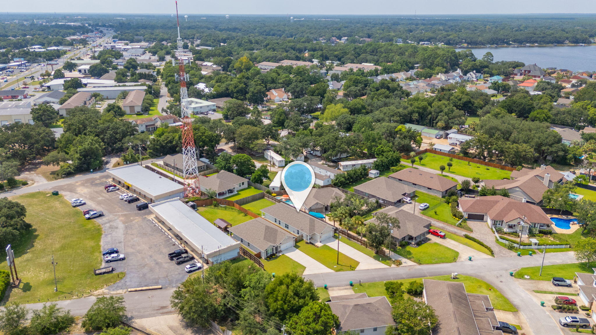 WATKINS POINTE LOT 3 - Residential