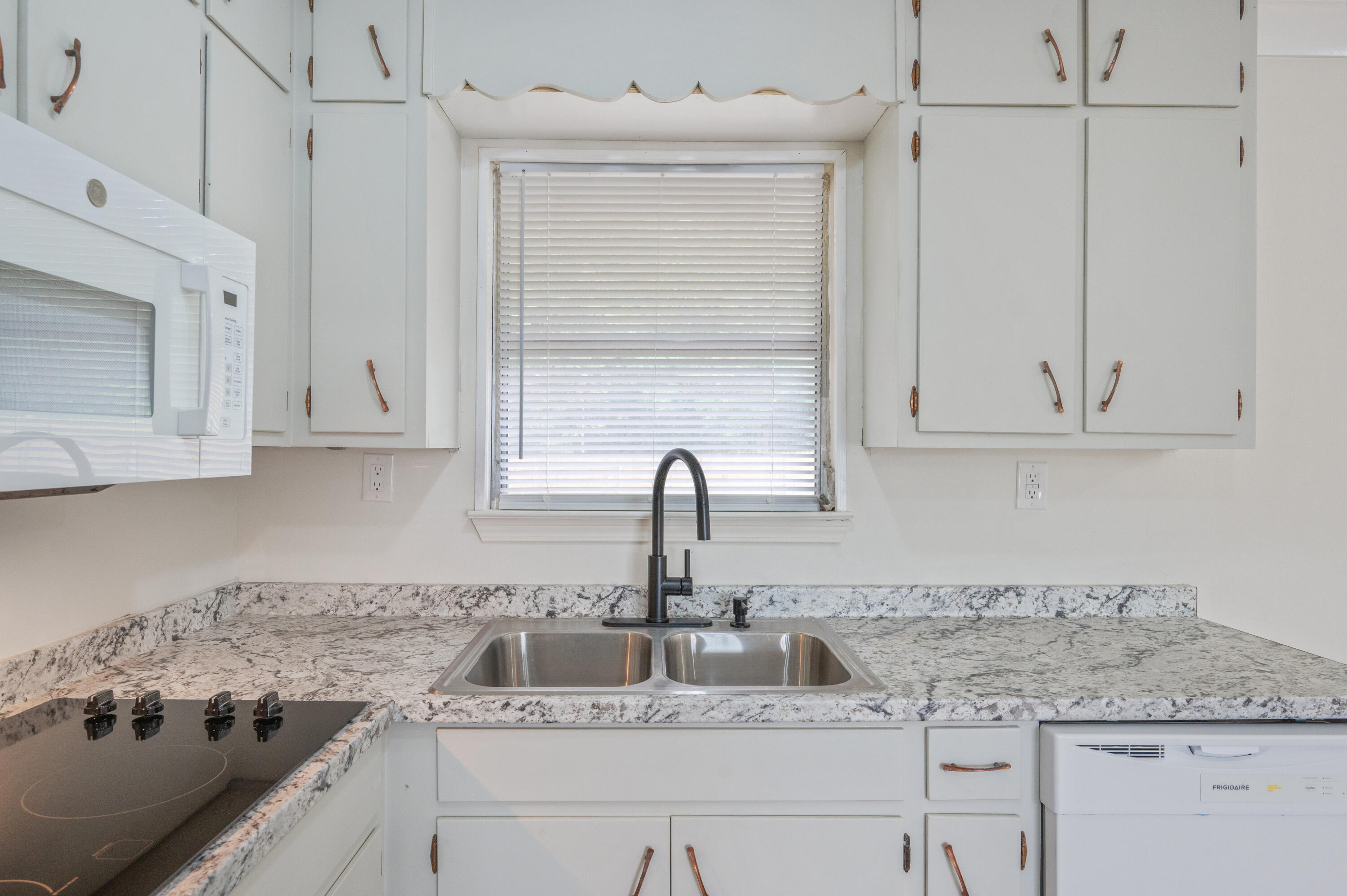 HARRIS S/D - Residential Lease