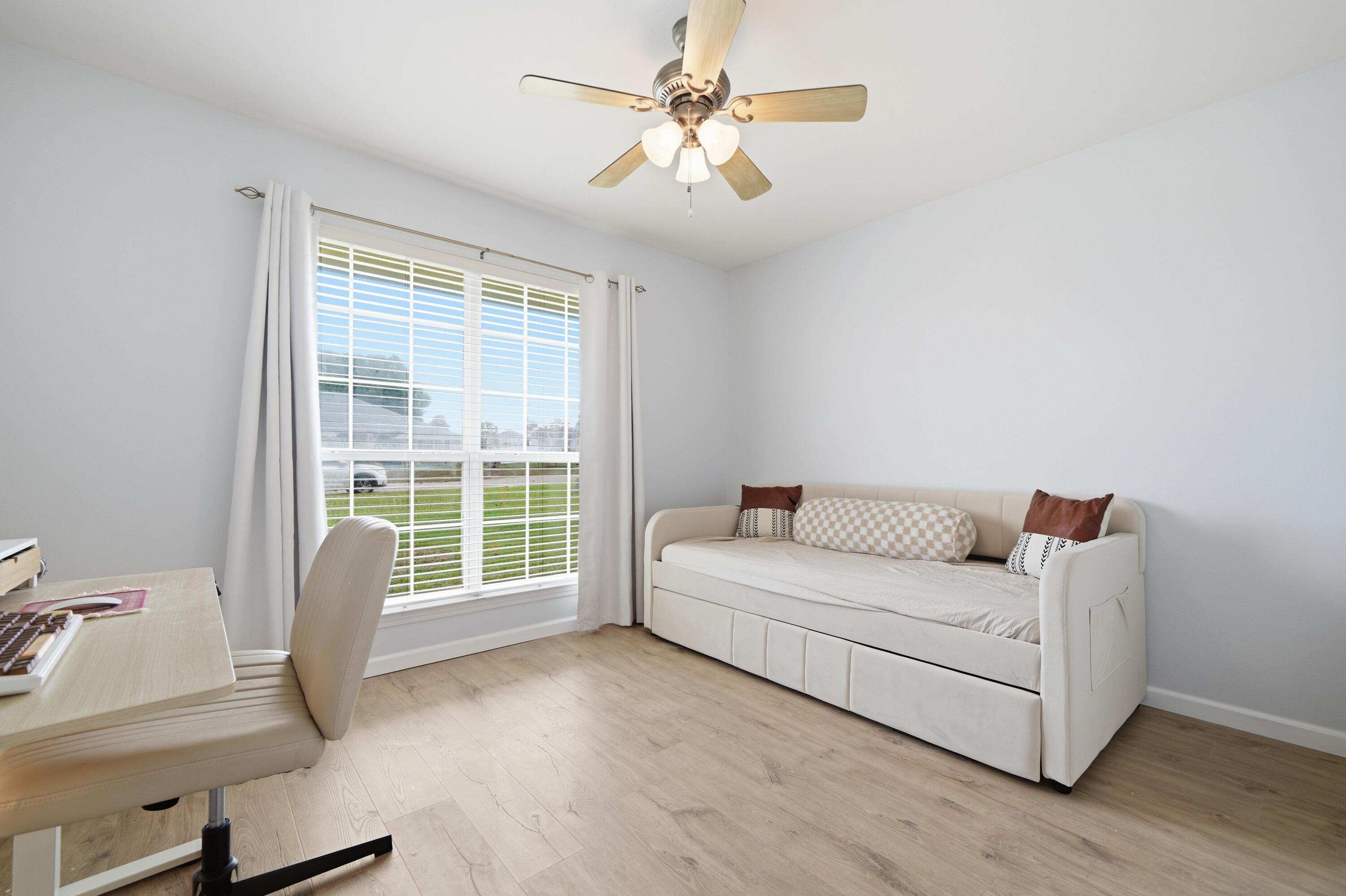 SILVER CREEK ESTATES - Residential