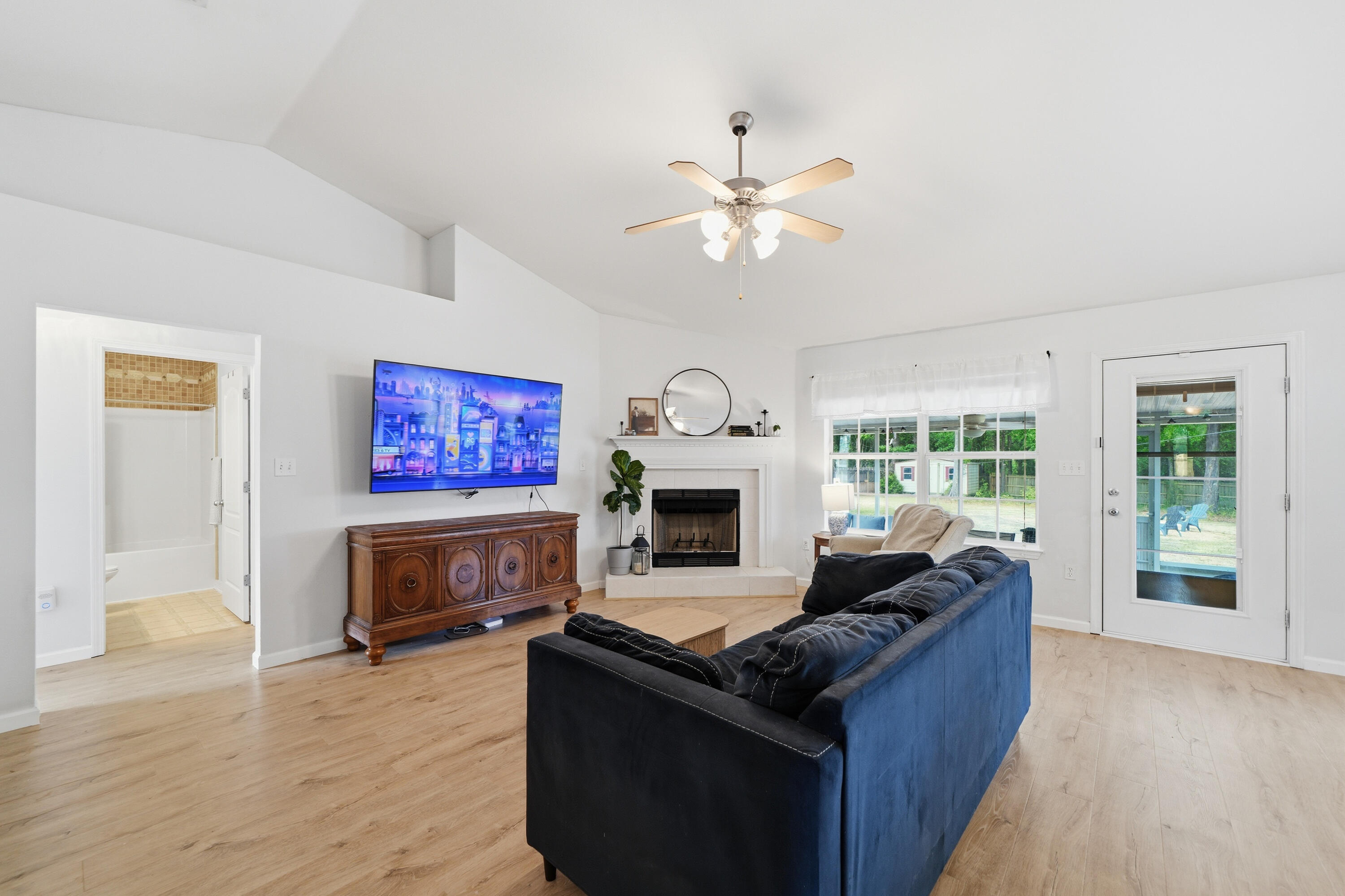 SILVER CREEK ESTATES - Residential