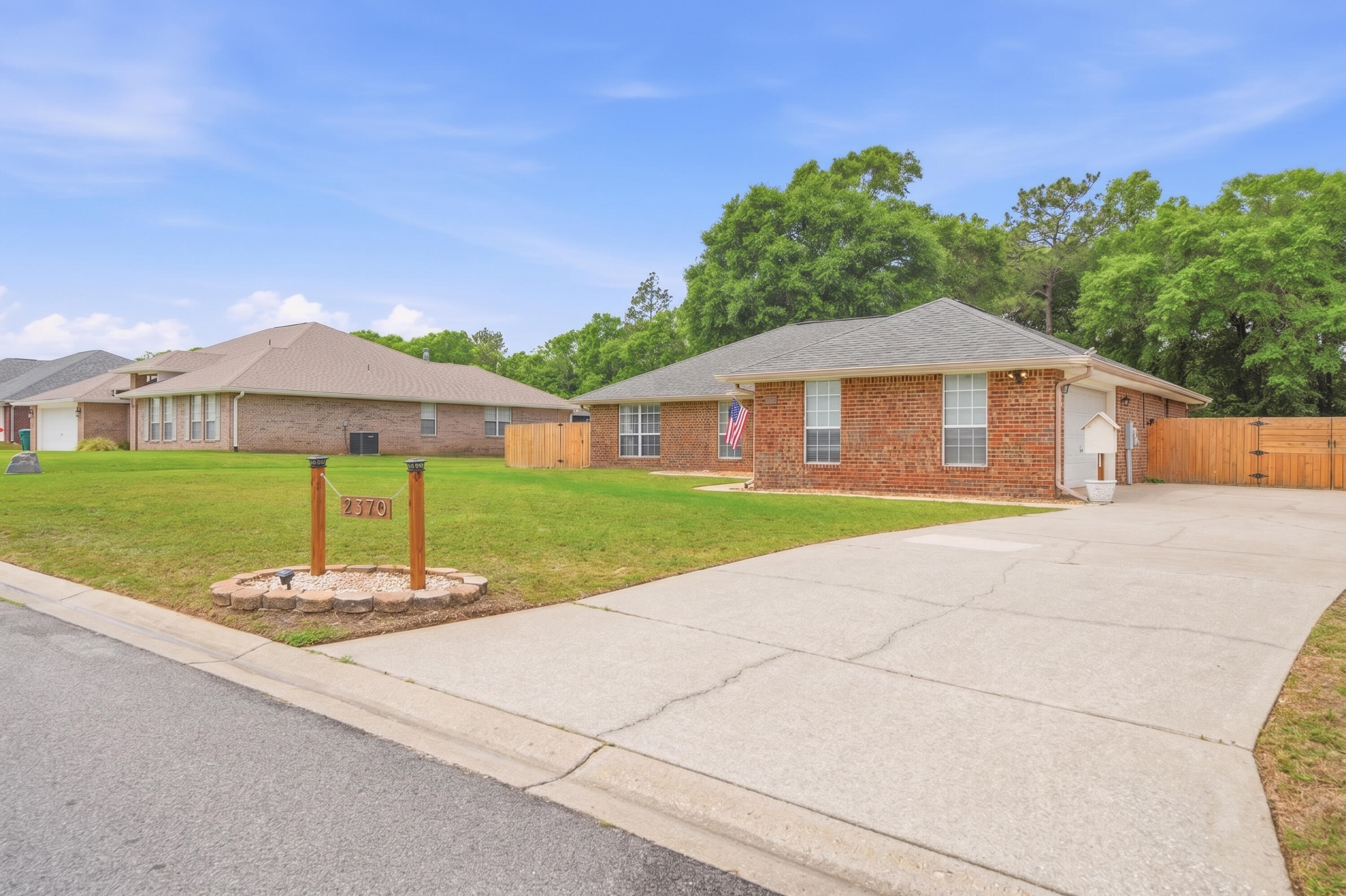 SILVER CREEK ESTATES - Residential