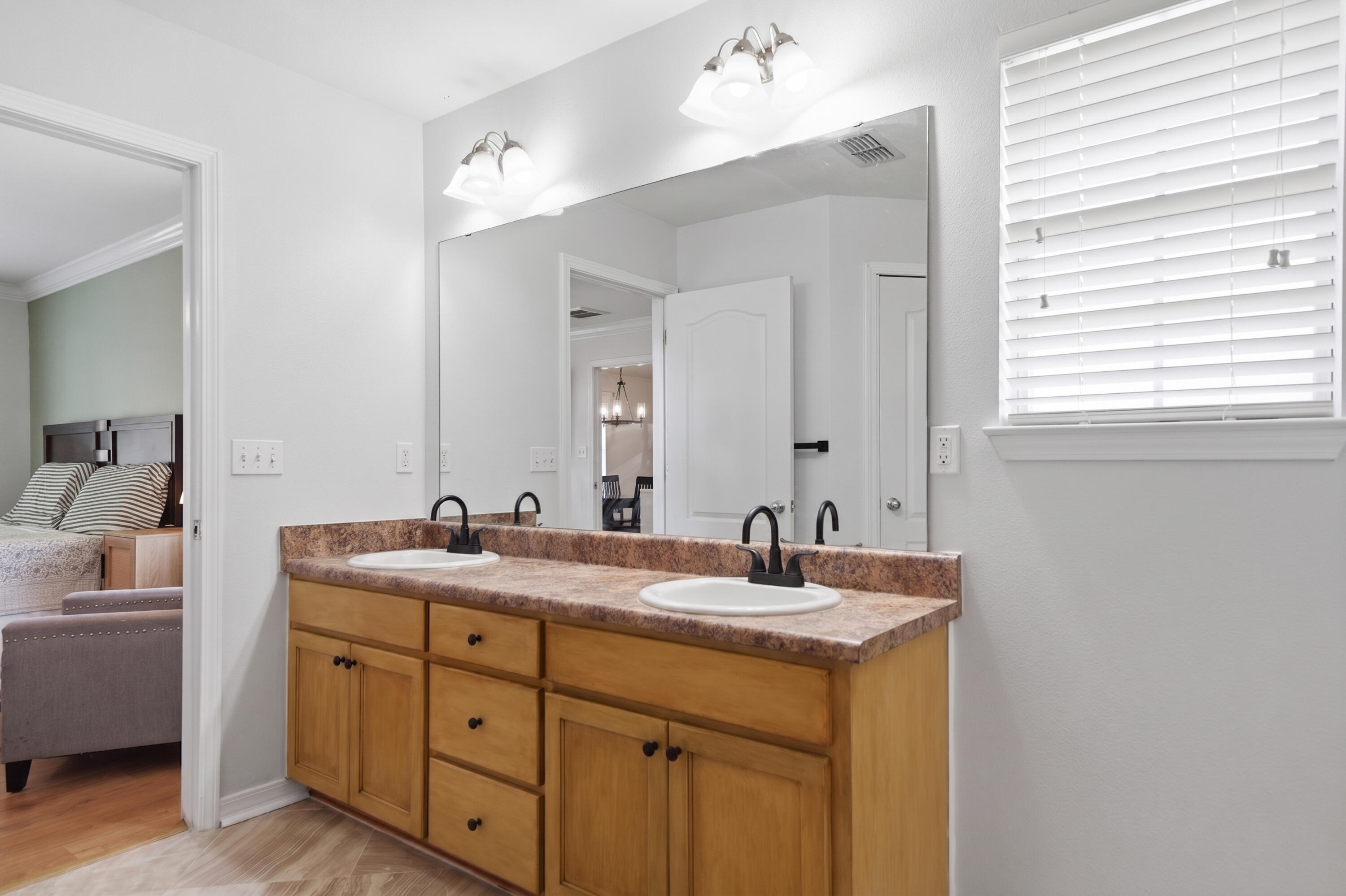 SILVER CREEK ESTATES - Residential