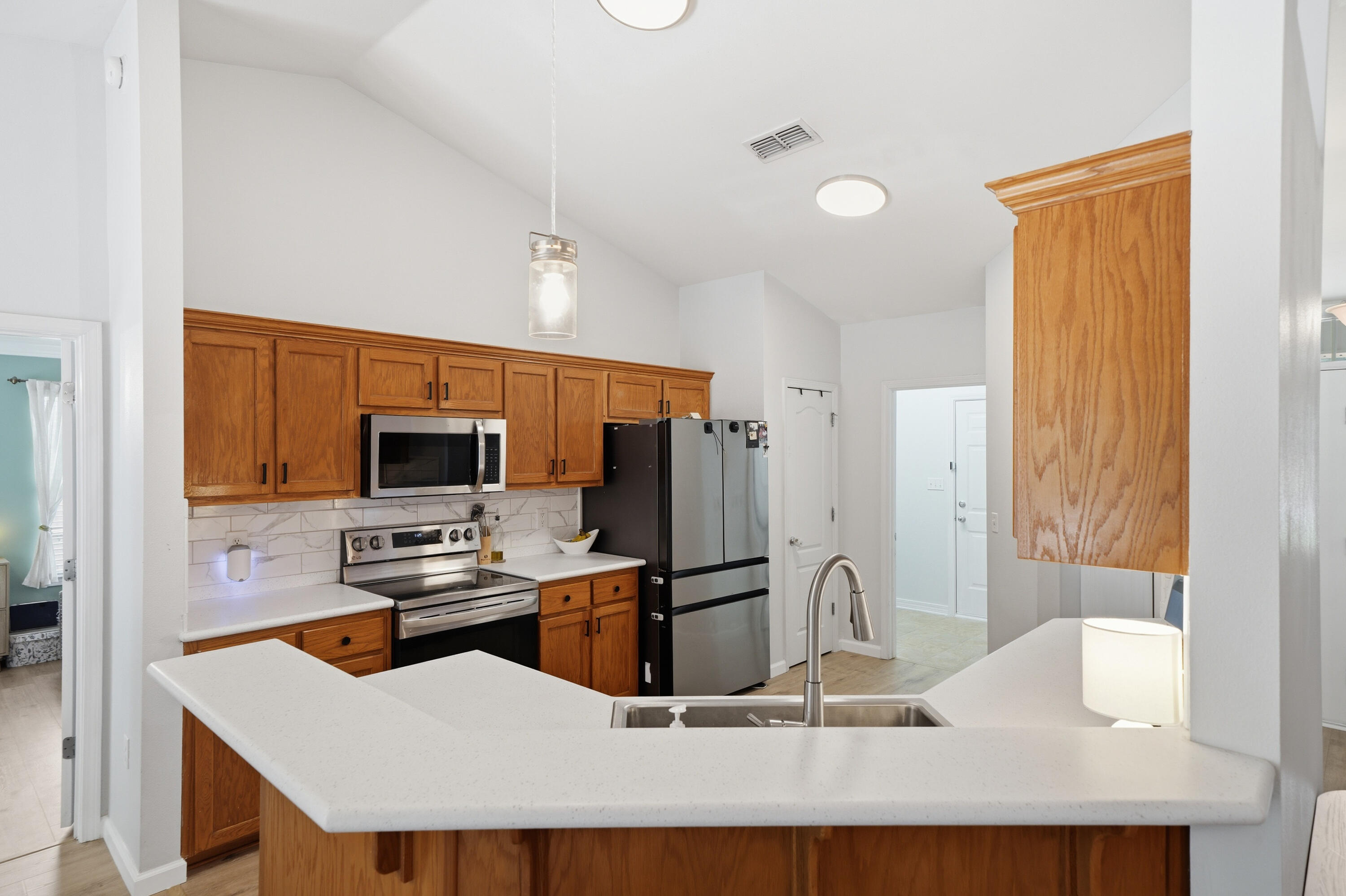 SILVER CREEK ESTATES - Residential