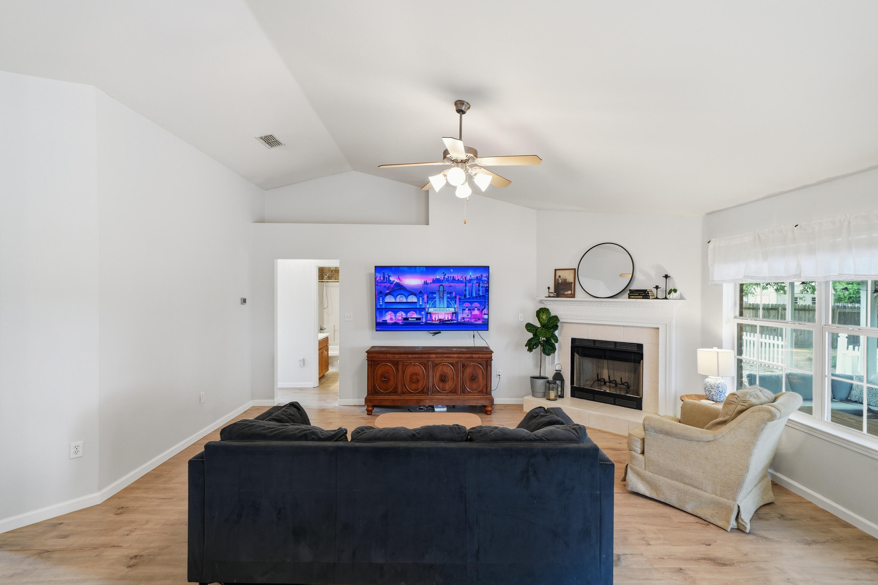 SILVER CREEK ESTATES - Residential