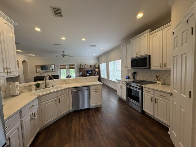 MEDITERRANEAN VILLAGE AT BLUEWATER BAY - Residential Lease