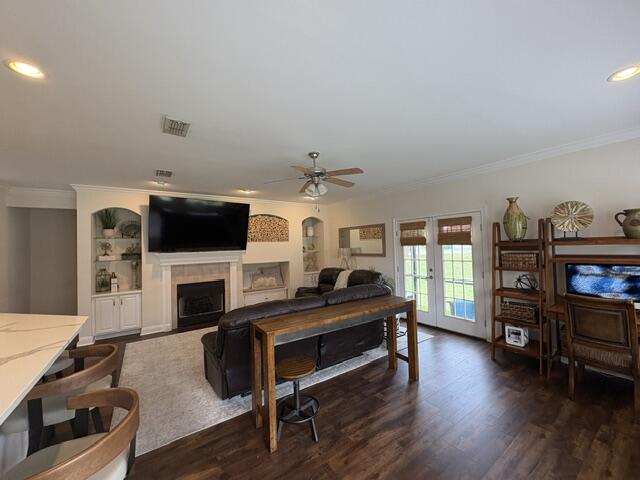 MEDITERRANEAN VILLAGE AT BLUEWATER BAY - Residential Lease