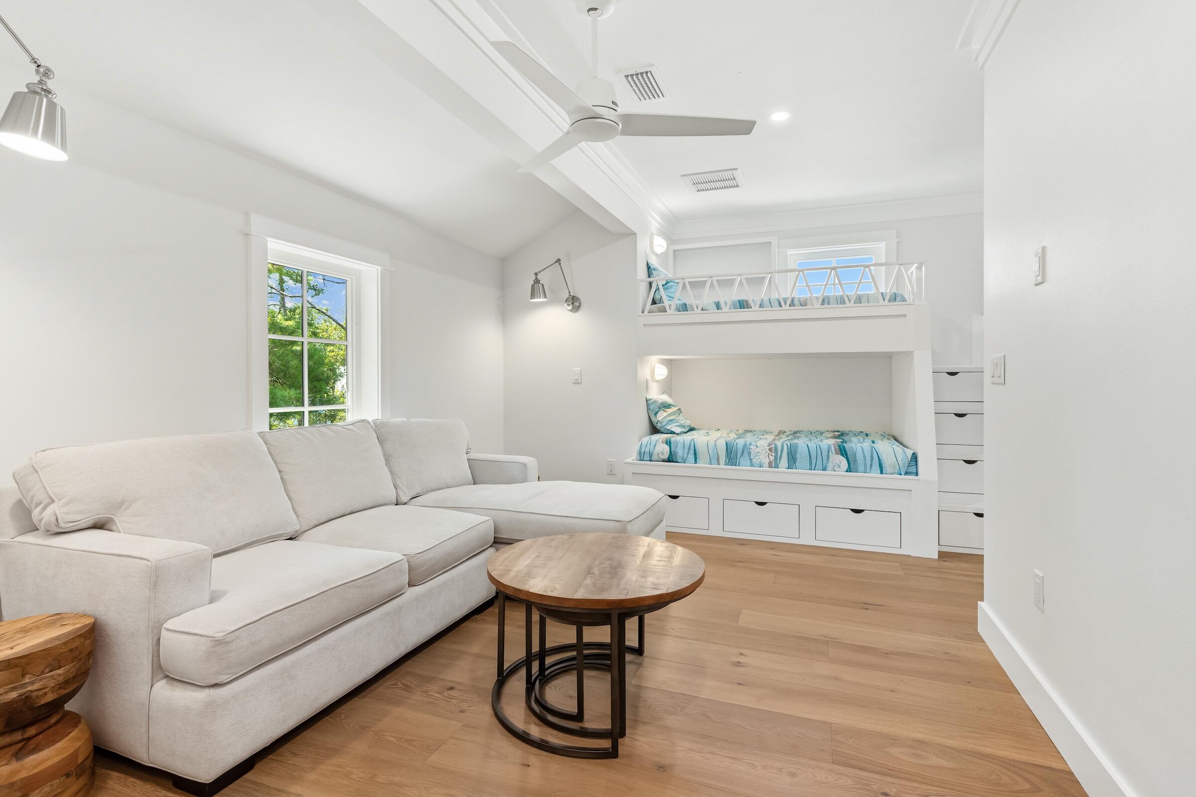 GROVE BY THE SEA - Residential