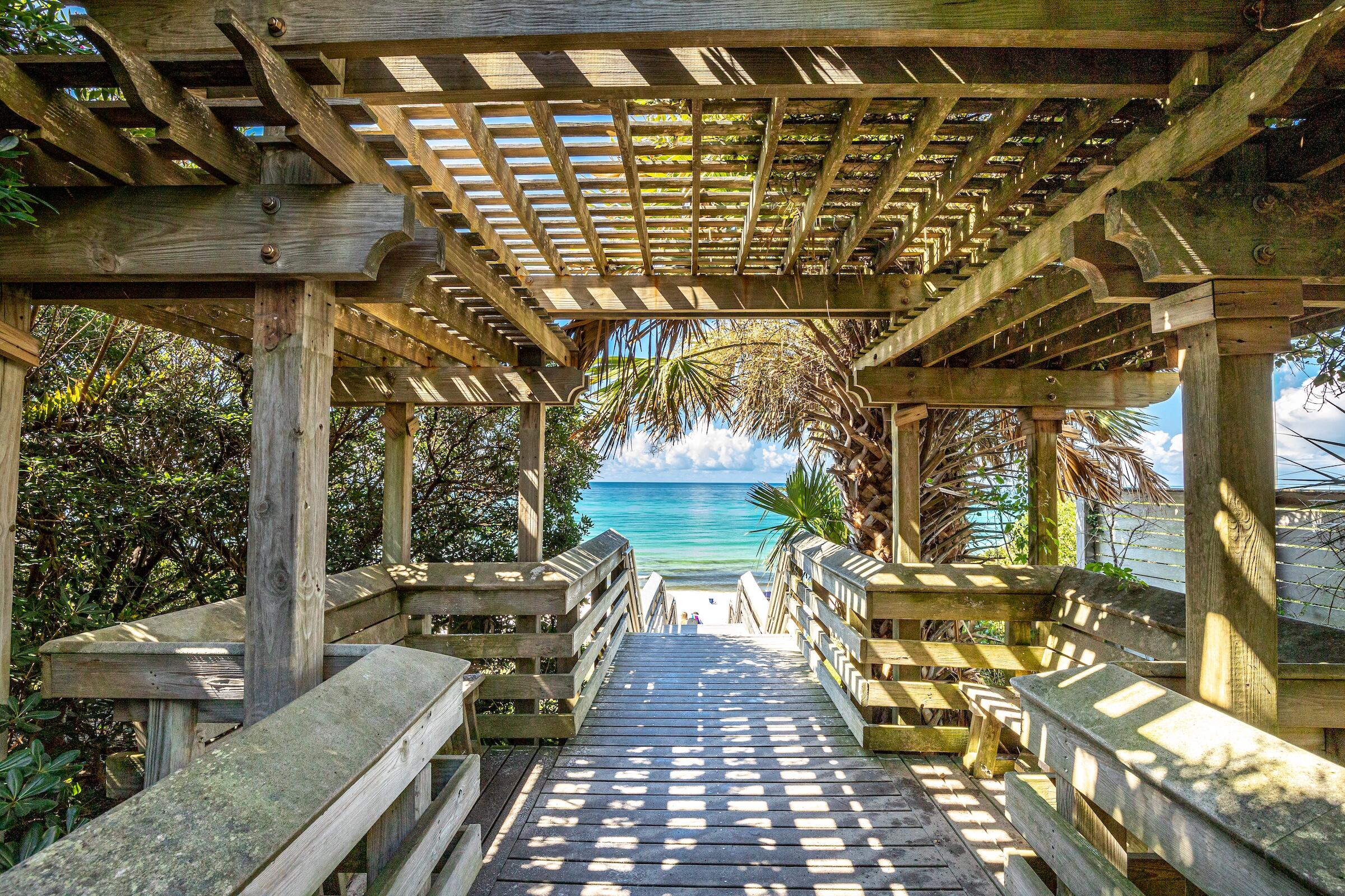 GROVE BY THE SEA - Residential