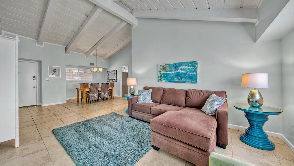 CHATEAU LA MER CONDO PHASE l - Residential