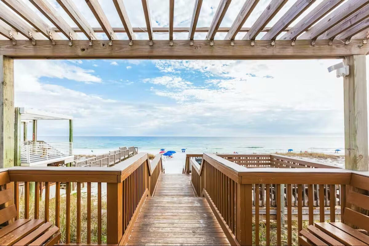 CHATEAU LA MER CONDO PHASE l - Residential