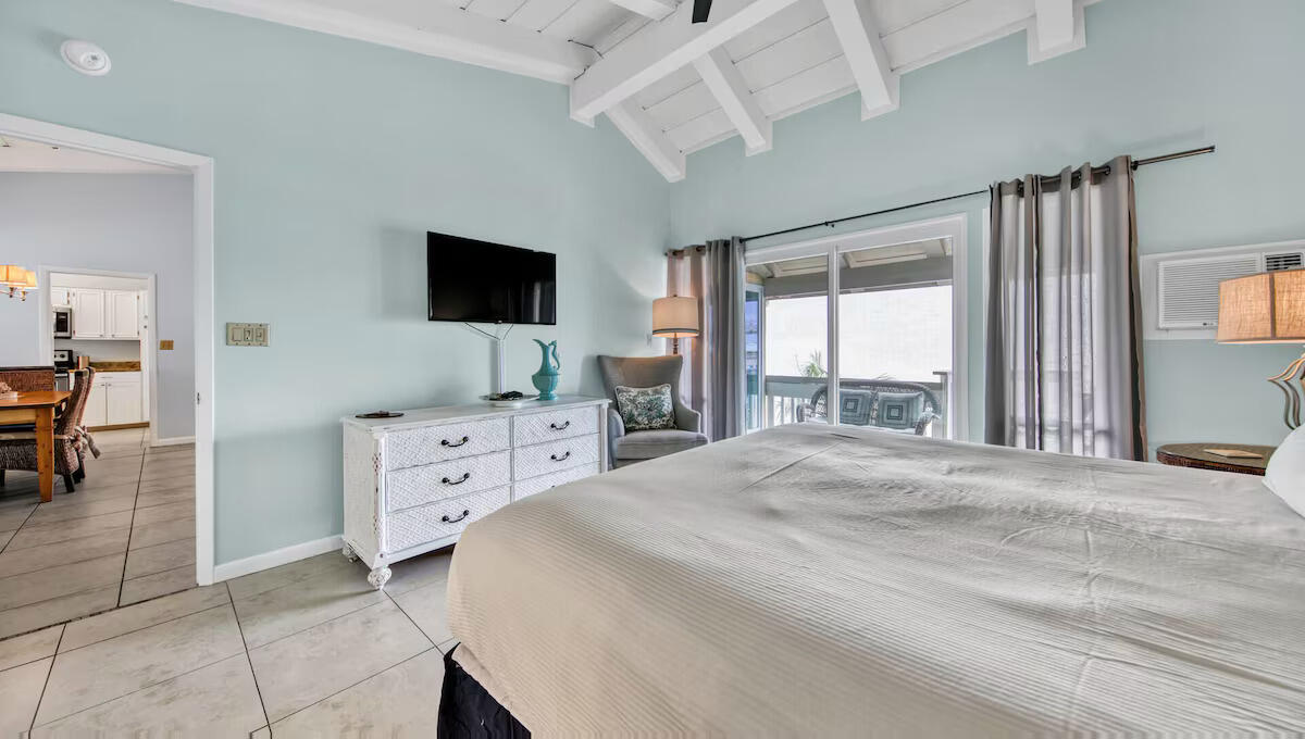 CHATEAU LA MER CONDO PHASE l - Residential