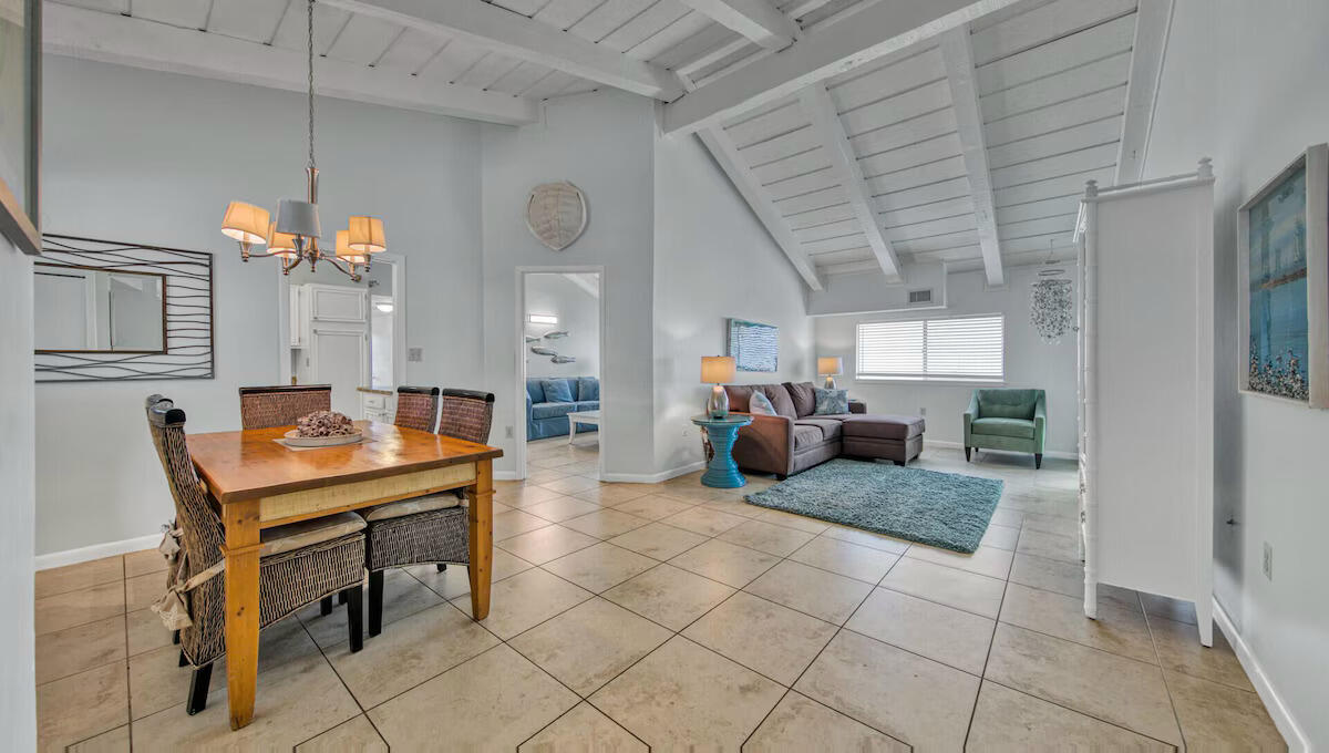 CHATEAU LA MER CONDO PHASE l - Residential