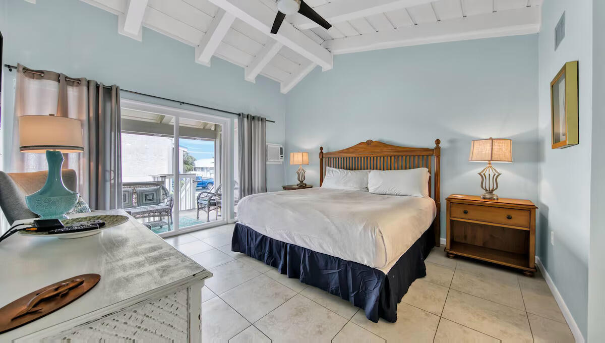 CHATEAU LA MER CONDO PHASE l - Residential
