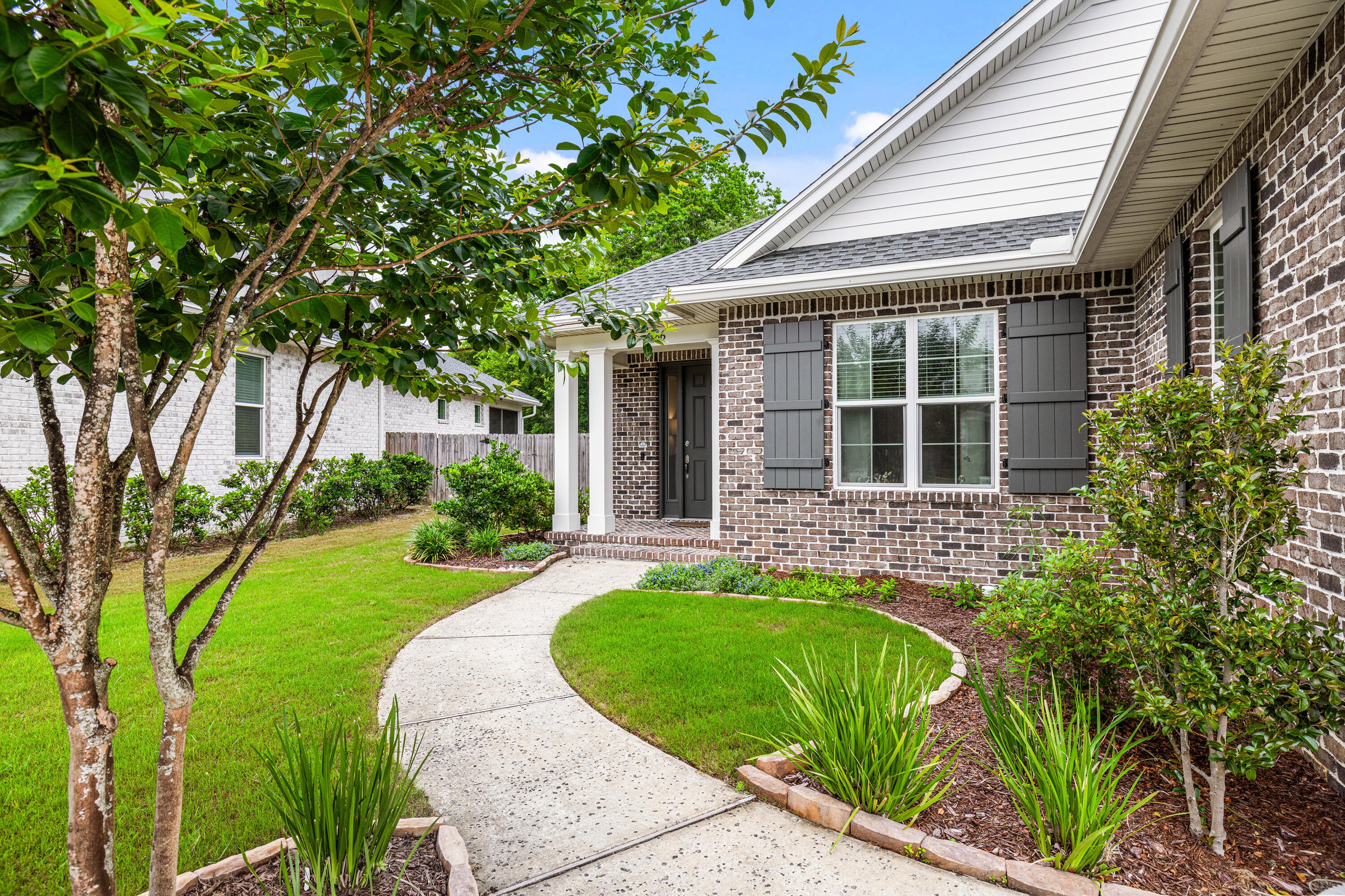 RAIDERS LANDING PHASE II - Residential Lease
