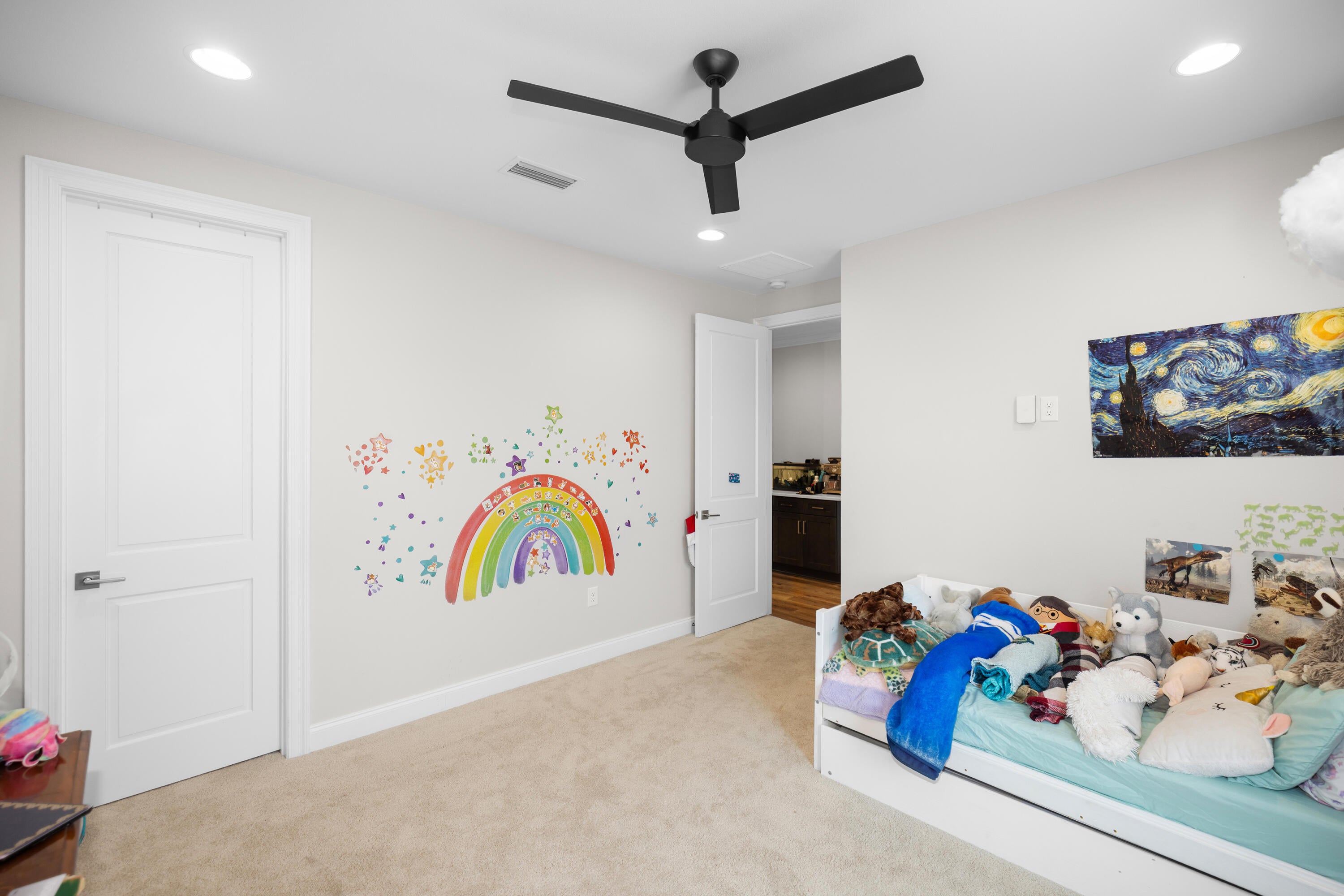 RAIDERS LANDING PHASE II - Residential Lease
