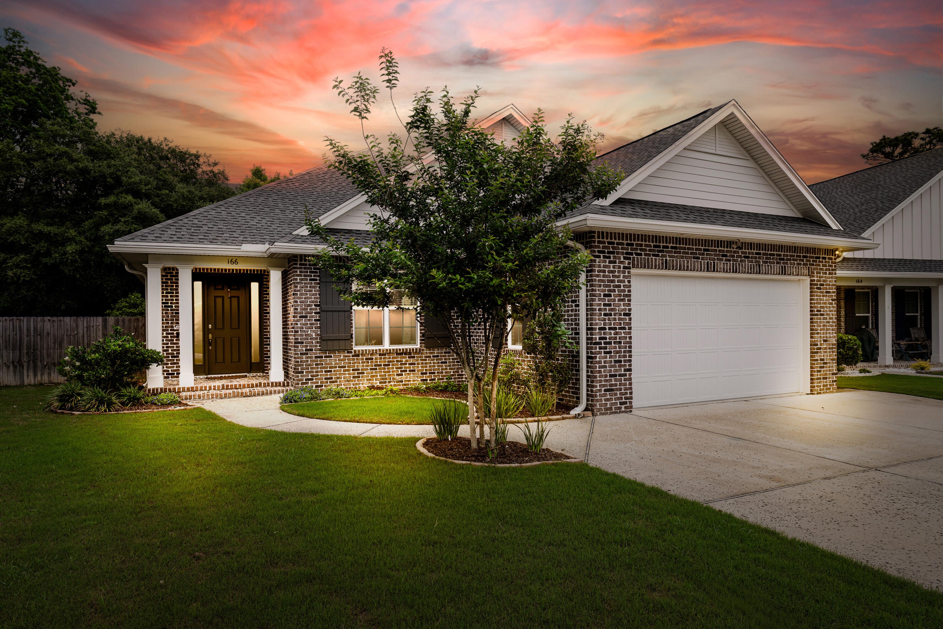 RAIDERS LANDING PHASE II - Residential Lease