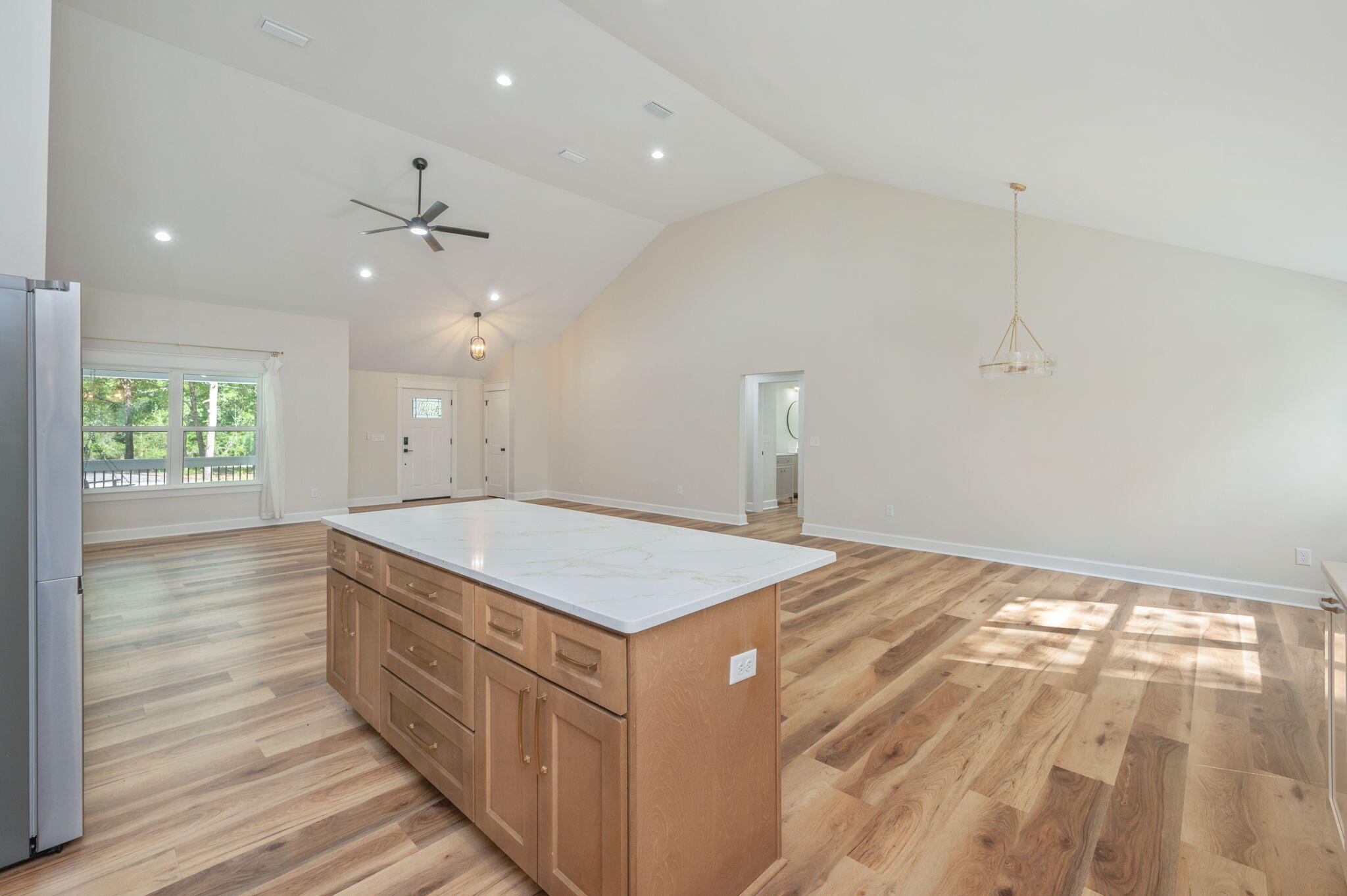 SPRING HILL ESTATES - Residential