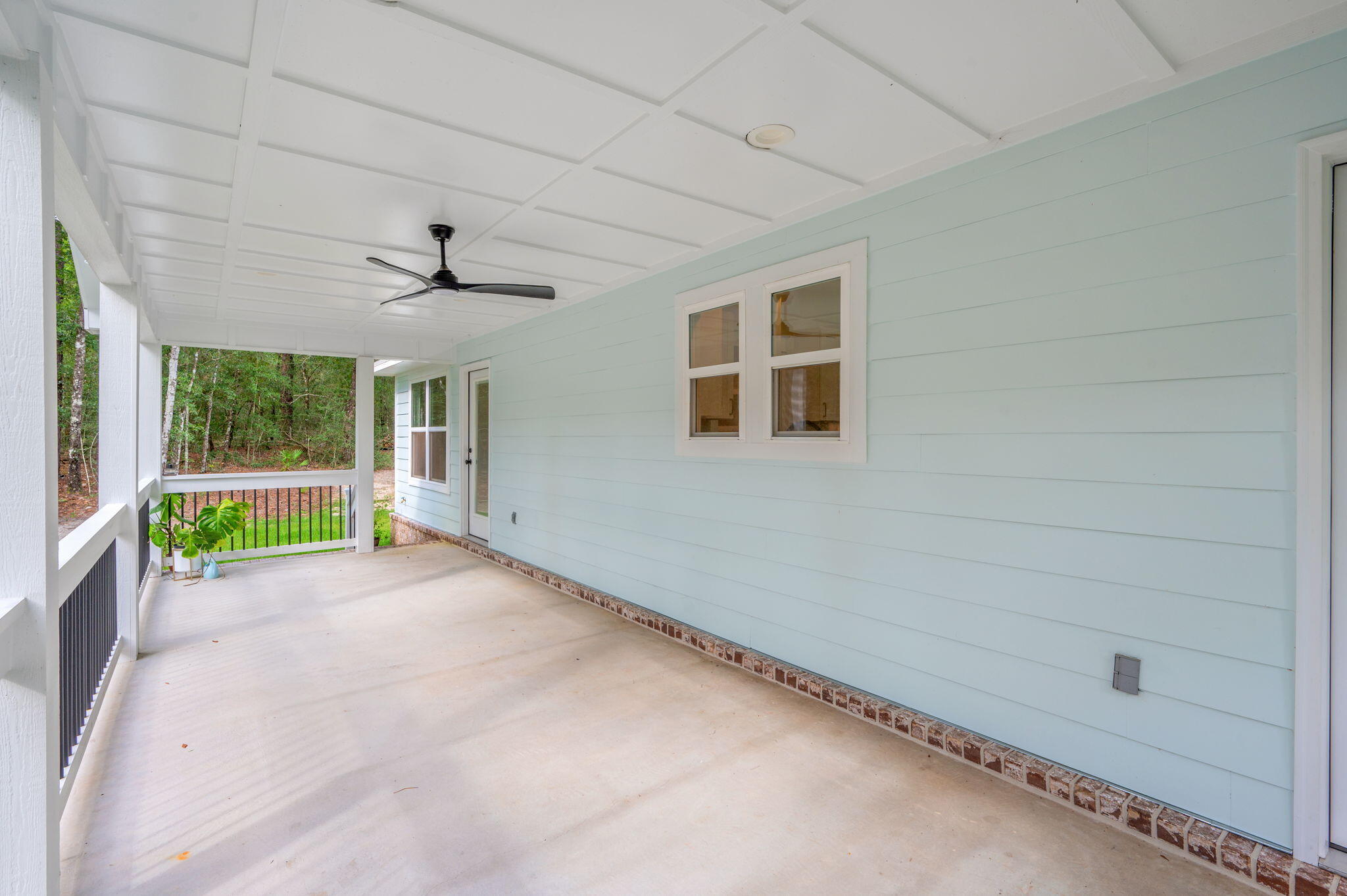 SPRING HILL ESTATES - Residential